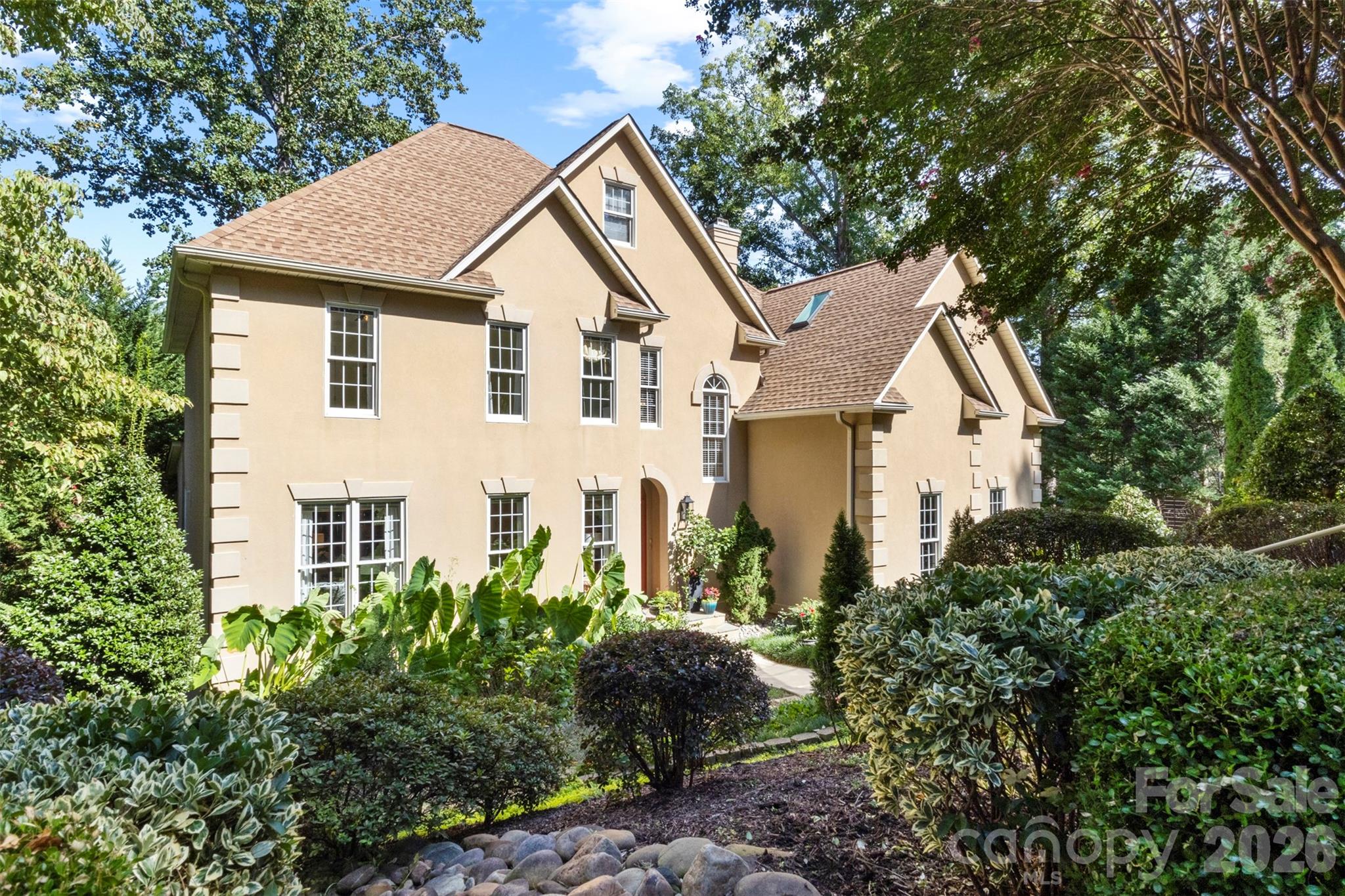 135 Ridgetop Road Property Photo 1