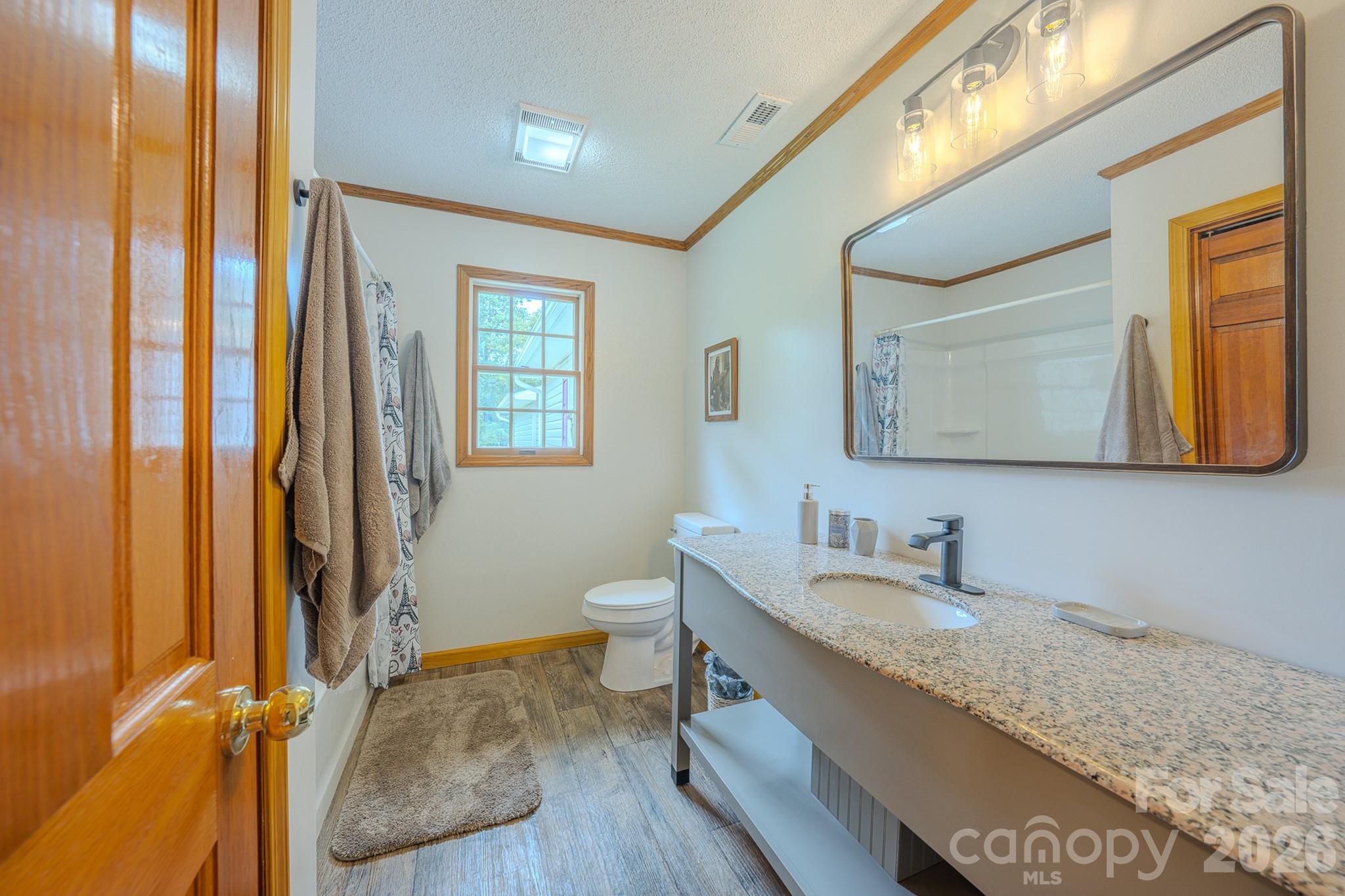 163 Meadowbrook Lane Property Photo 18