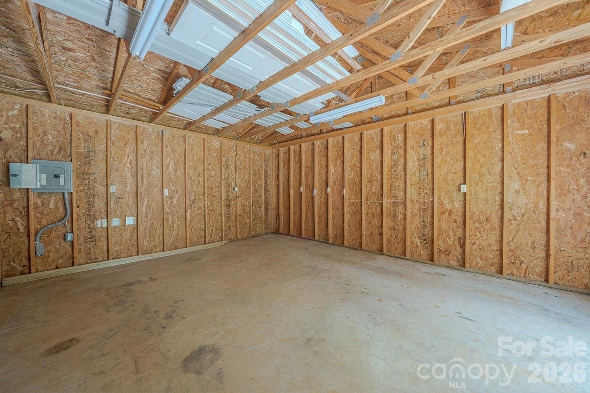 163 Meadowbrook Lane Property Photo 33