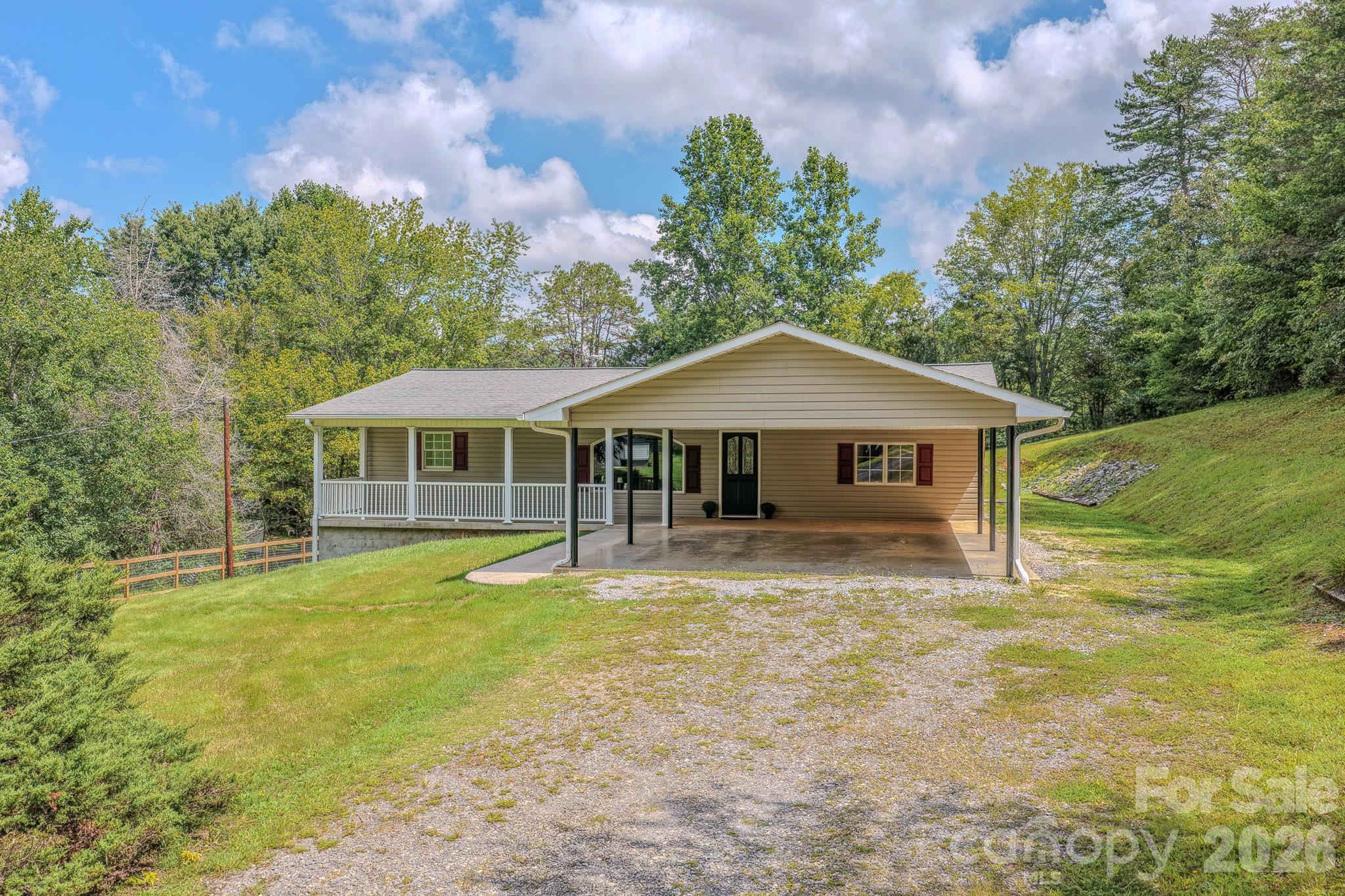 163 Meadowbrook Lane Property Photo 34