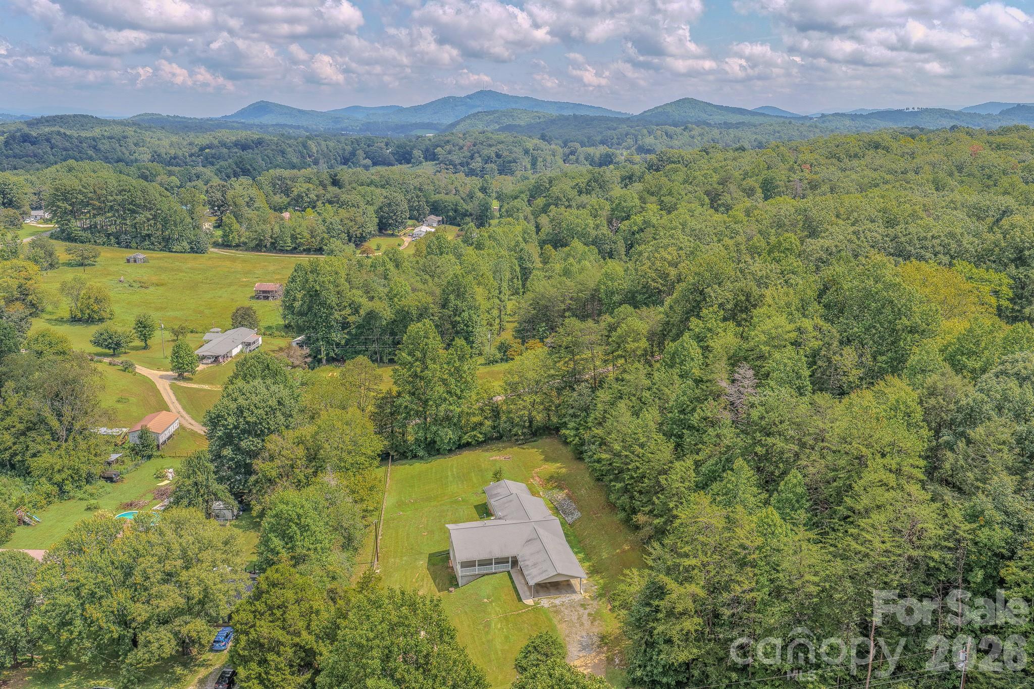 163 Meadowbrook Lane Property Photo 44