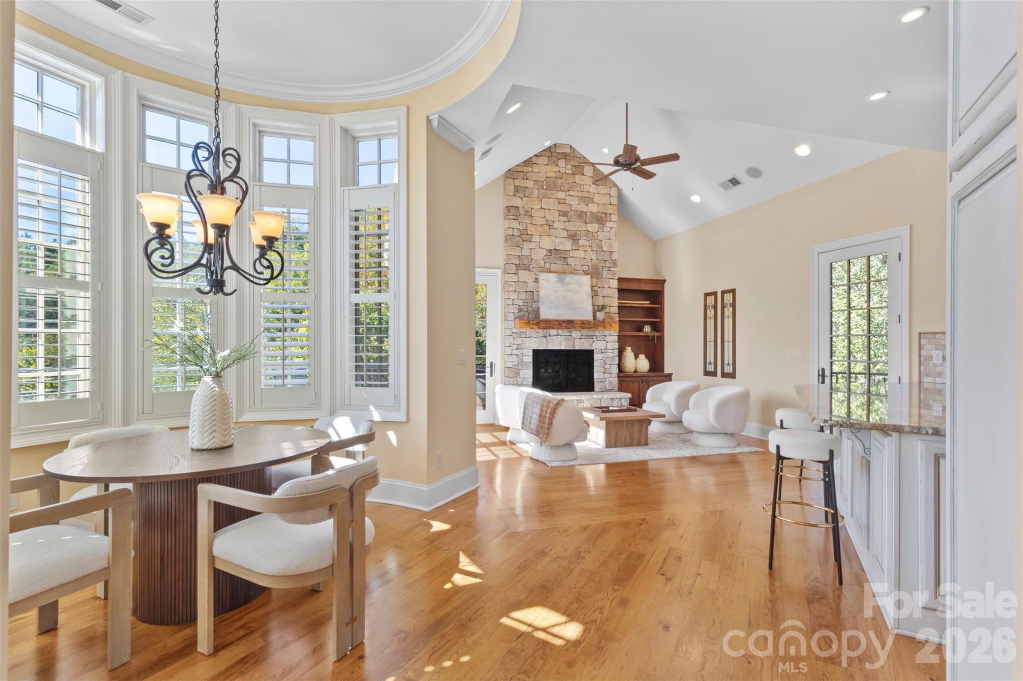 973 Pinnacle Drive Property Photo 15