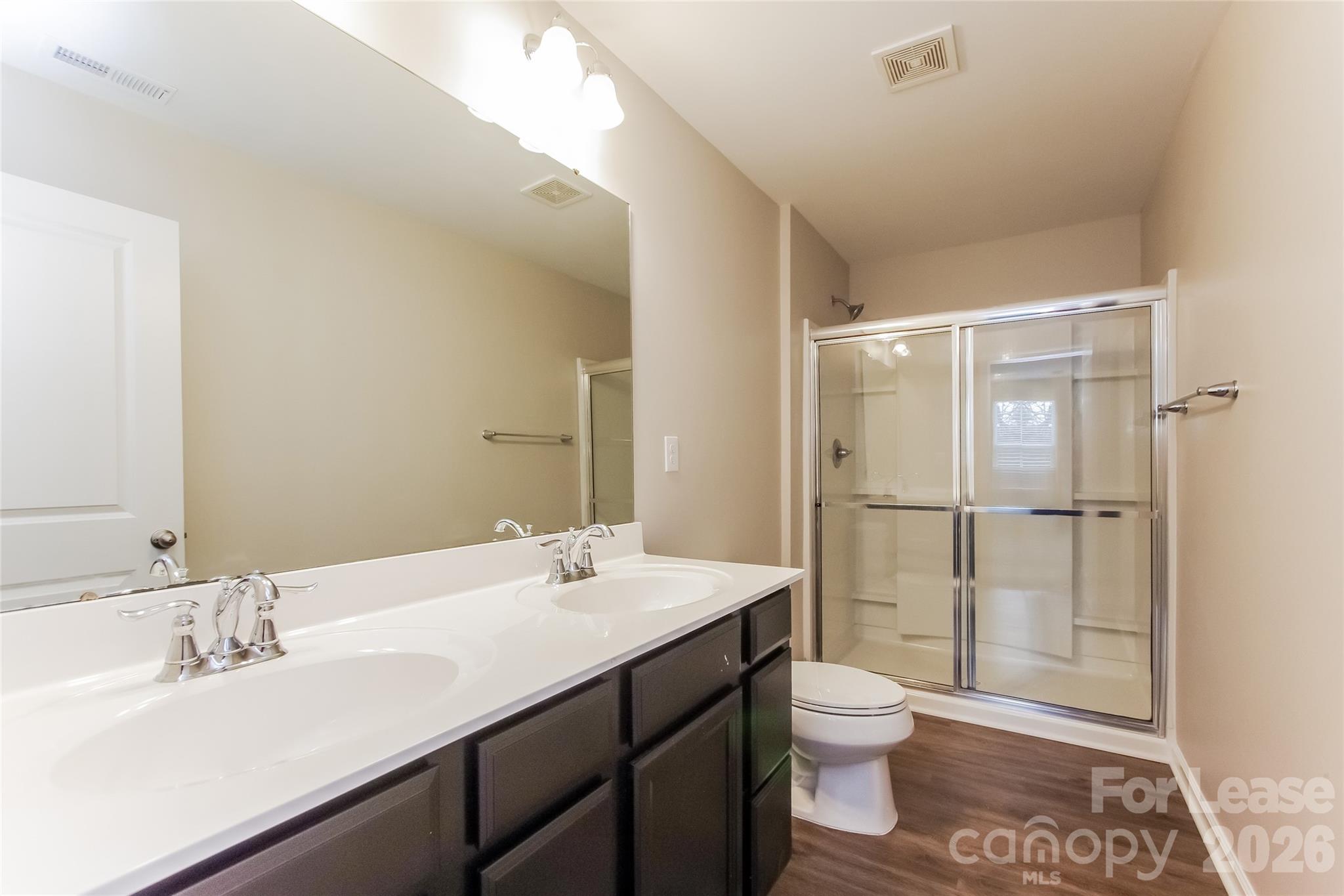 1639 Hooper Court Property Photo 13