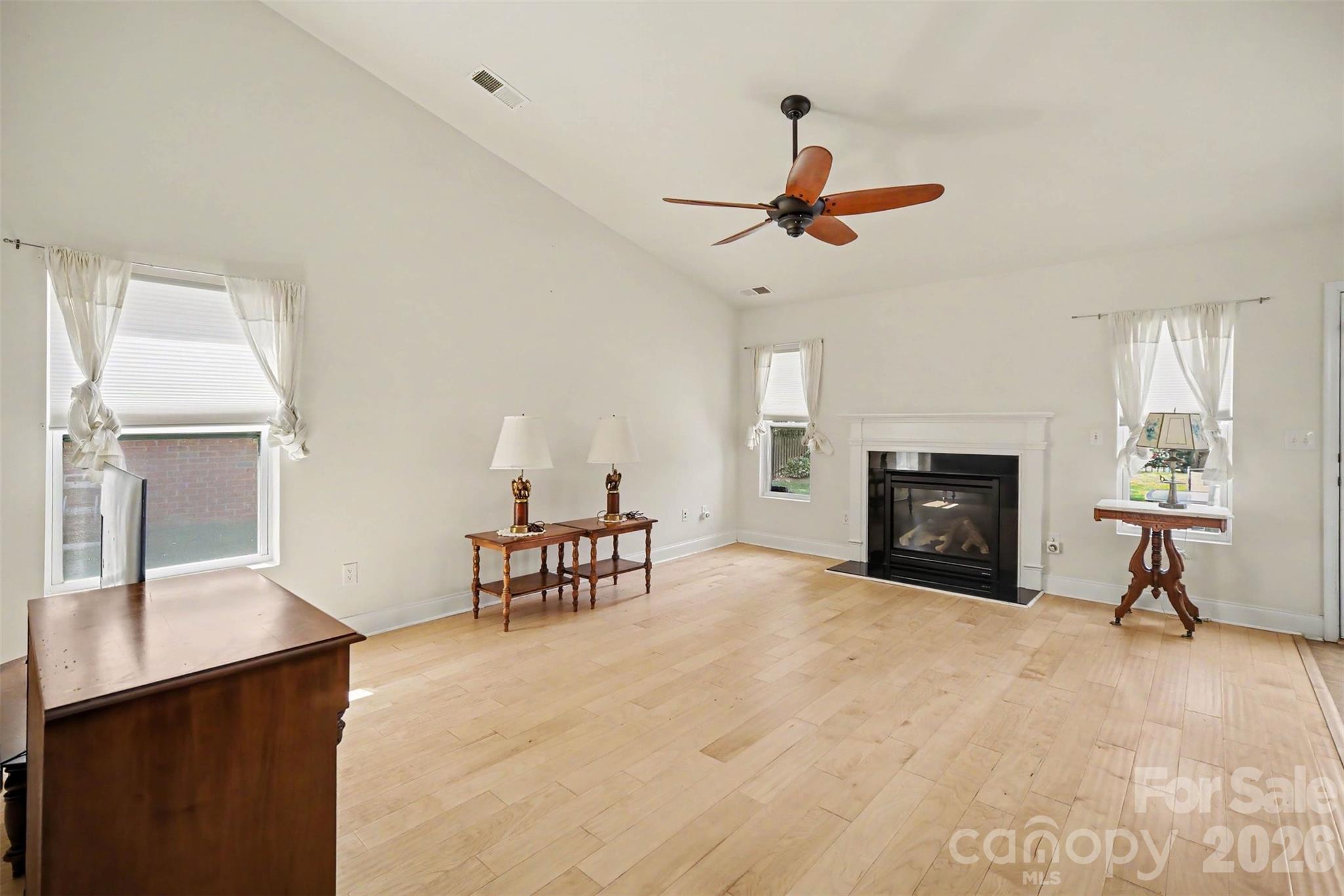 337 Crannog Way Property Photo 8