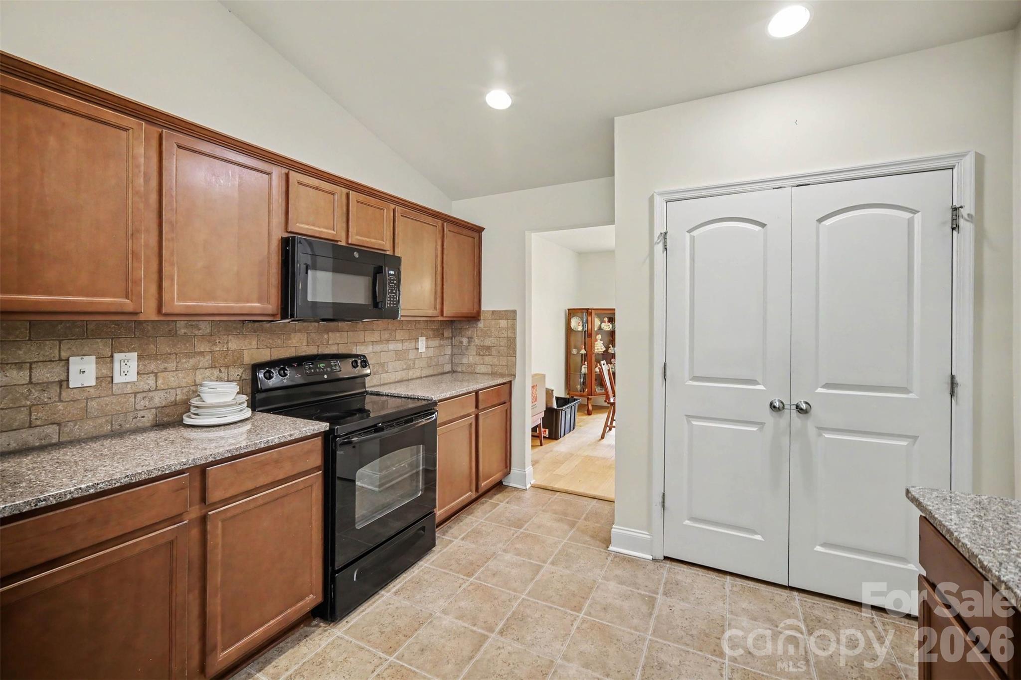337 Crannog Way Property Photo 17
