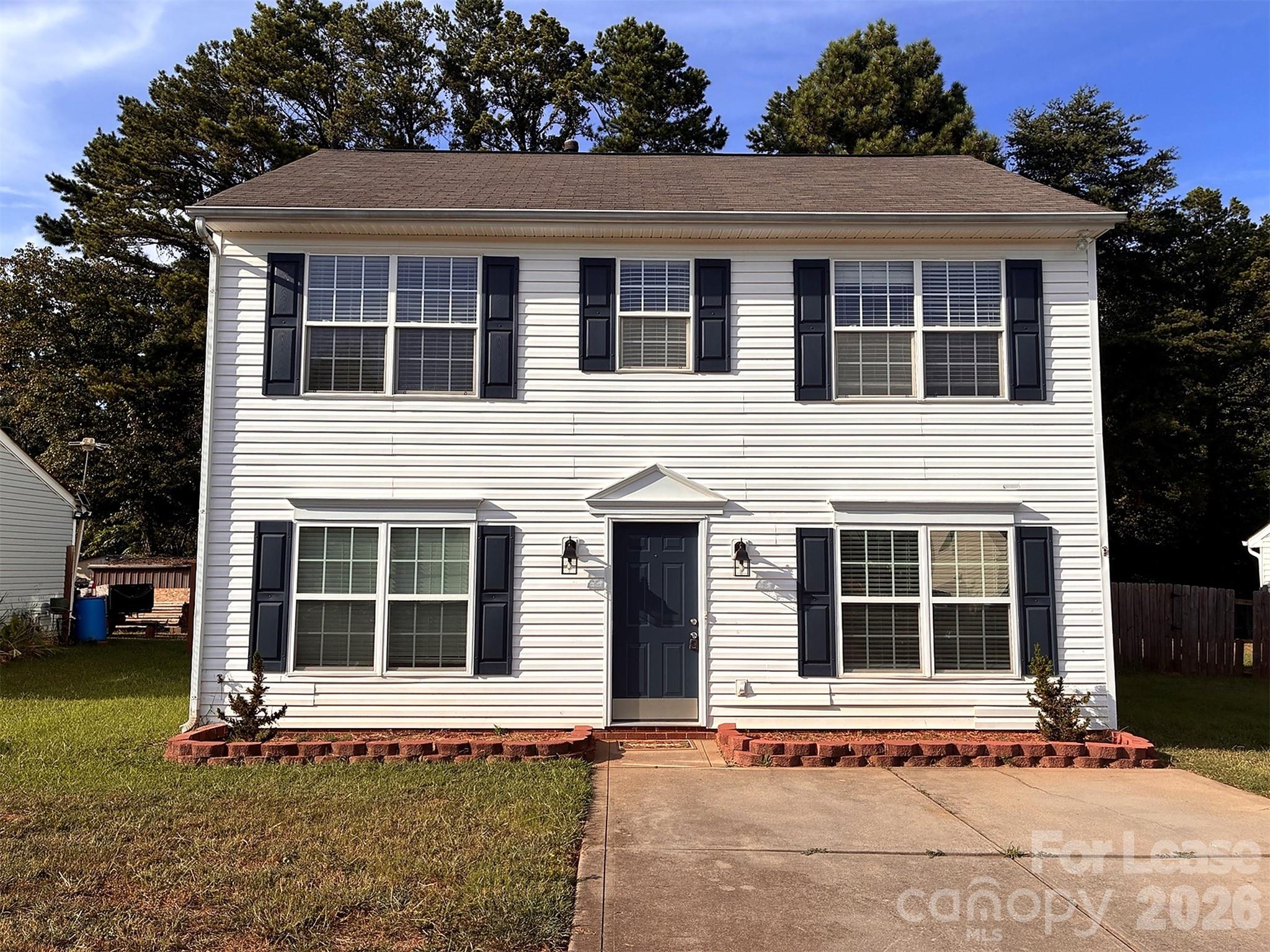 10440 Wilson Glen Drive Property Photo 1