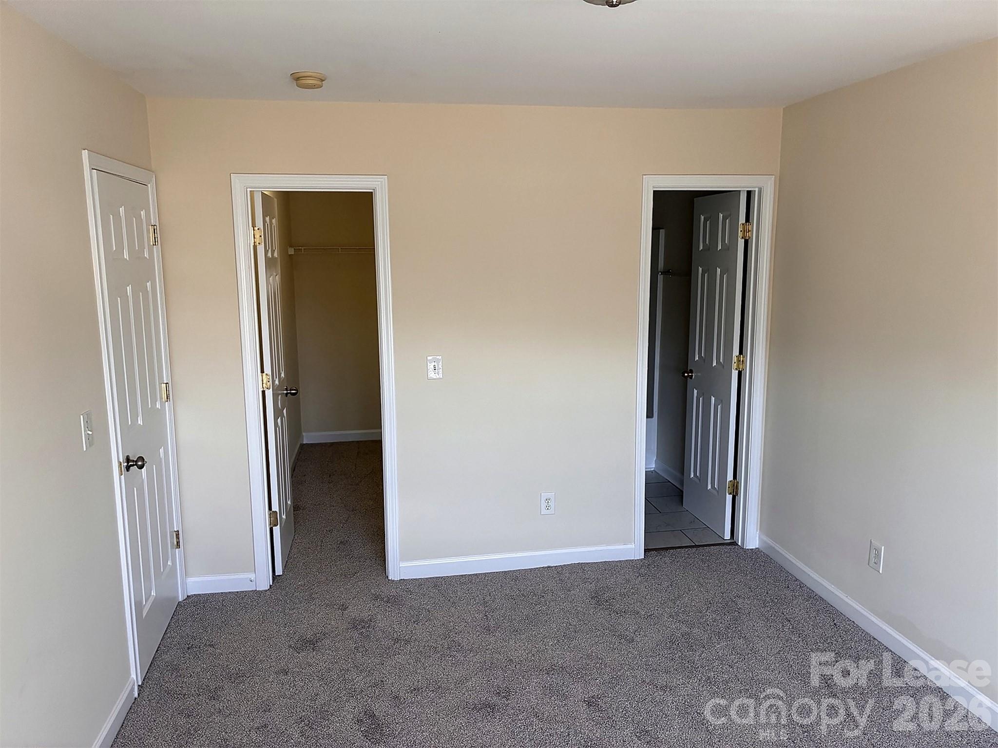 10440 Wilson Glen Drive Property Photo 6