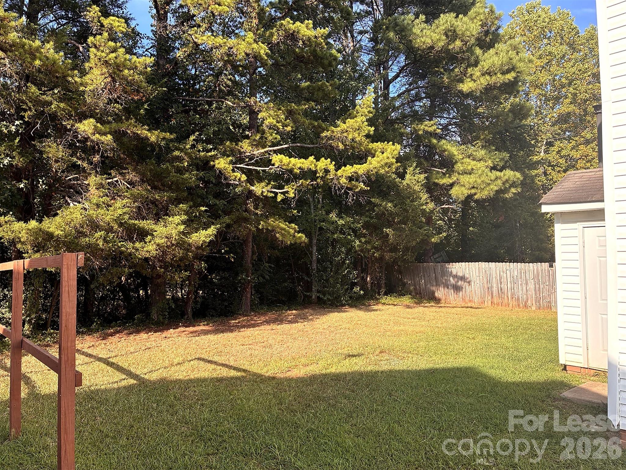 10440 Wilson Glen Drive Property Photo 8