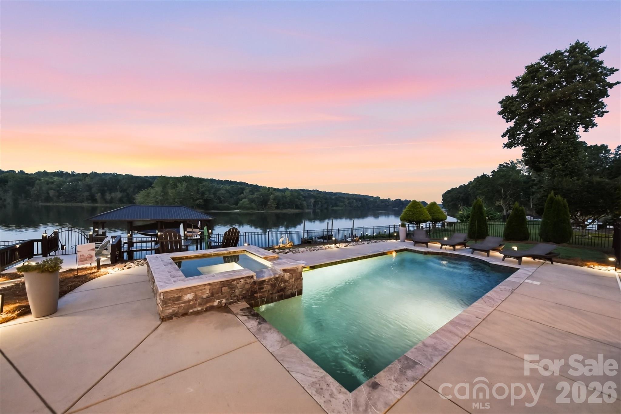2682 Canvasback Lane Property Photo 3