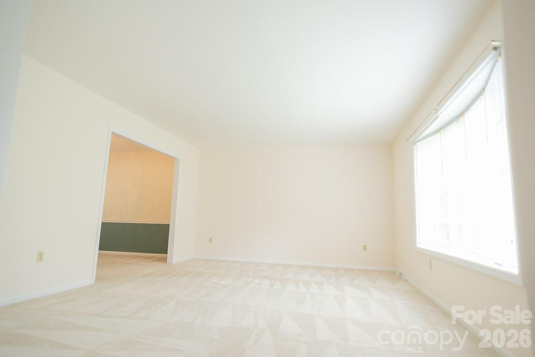 3401 Tracelake Drive Property Photo 5