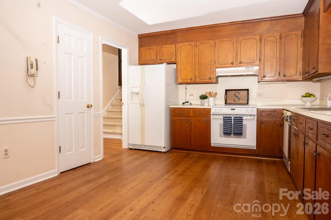 3401 Tracelake Drive Property Photo 8