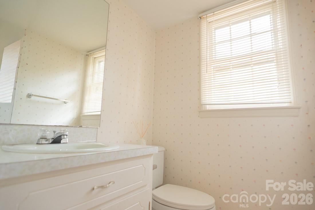 3401 Tracelake Drive Property Photo 24