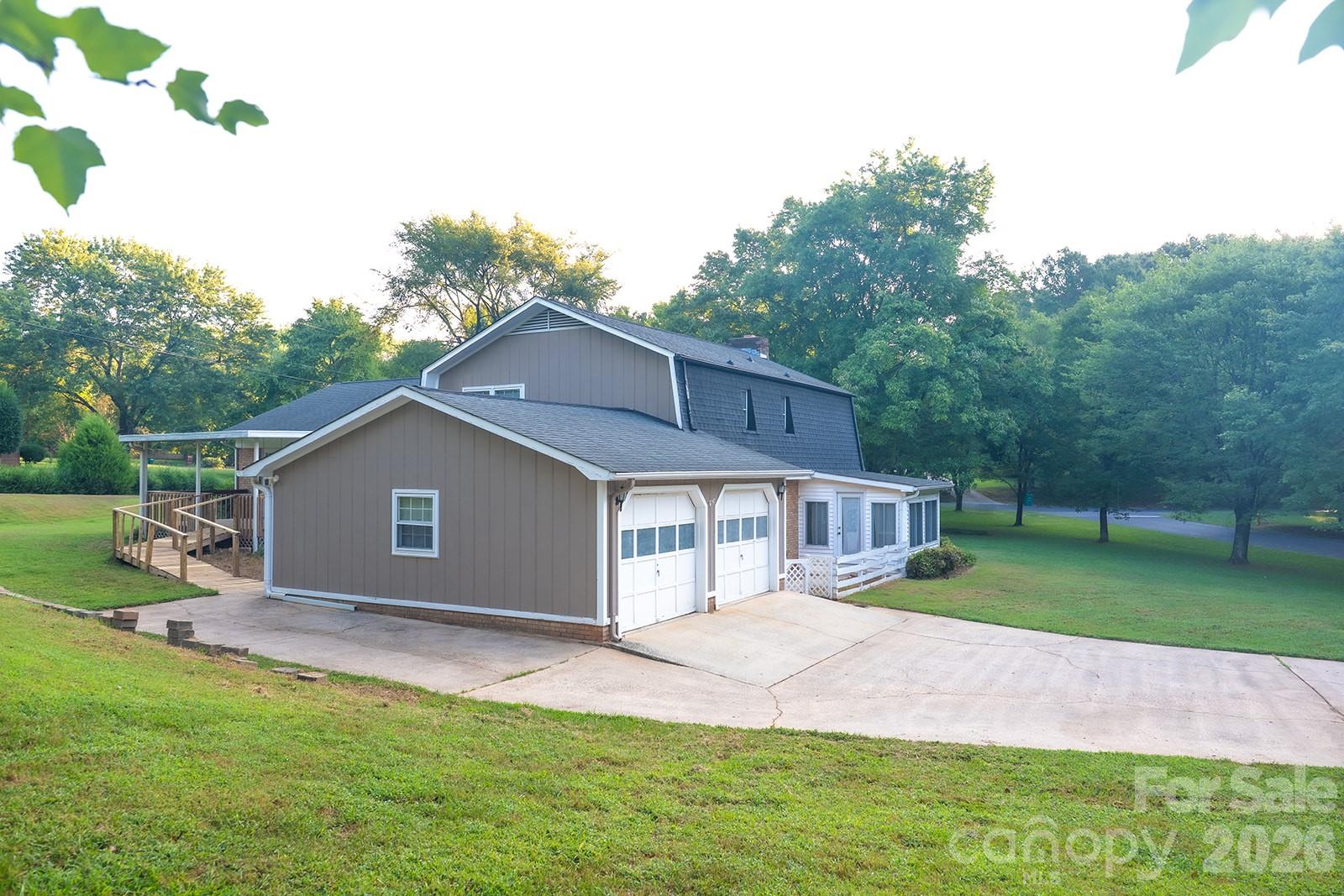 3401 Tracelake Drive Property Photo 36