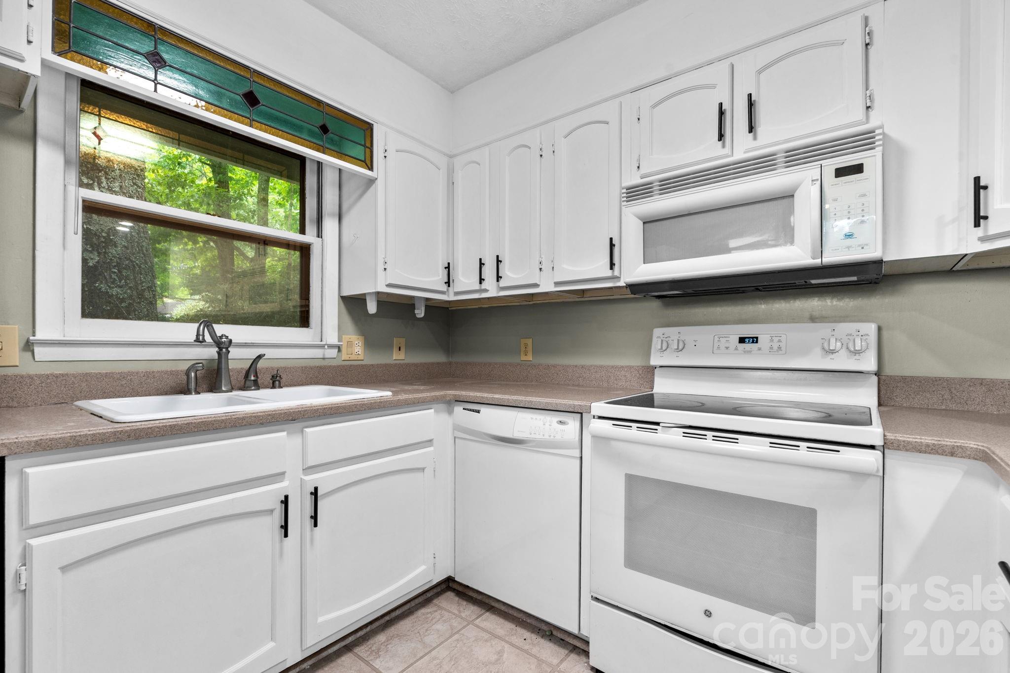 188 Laurel Hill Drive 5 Property Photo 15