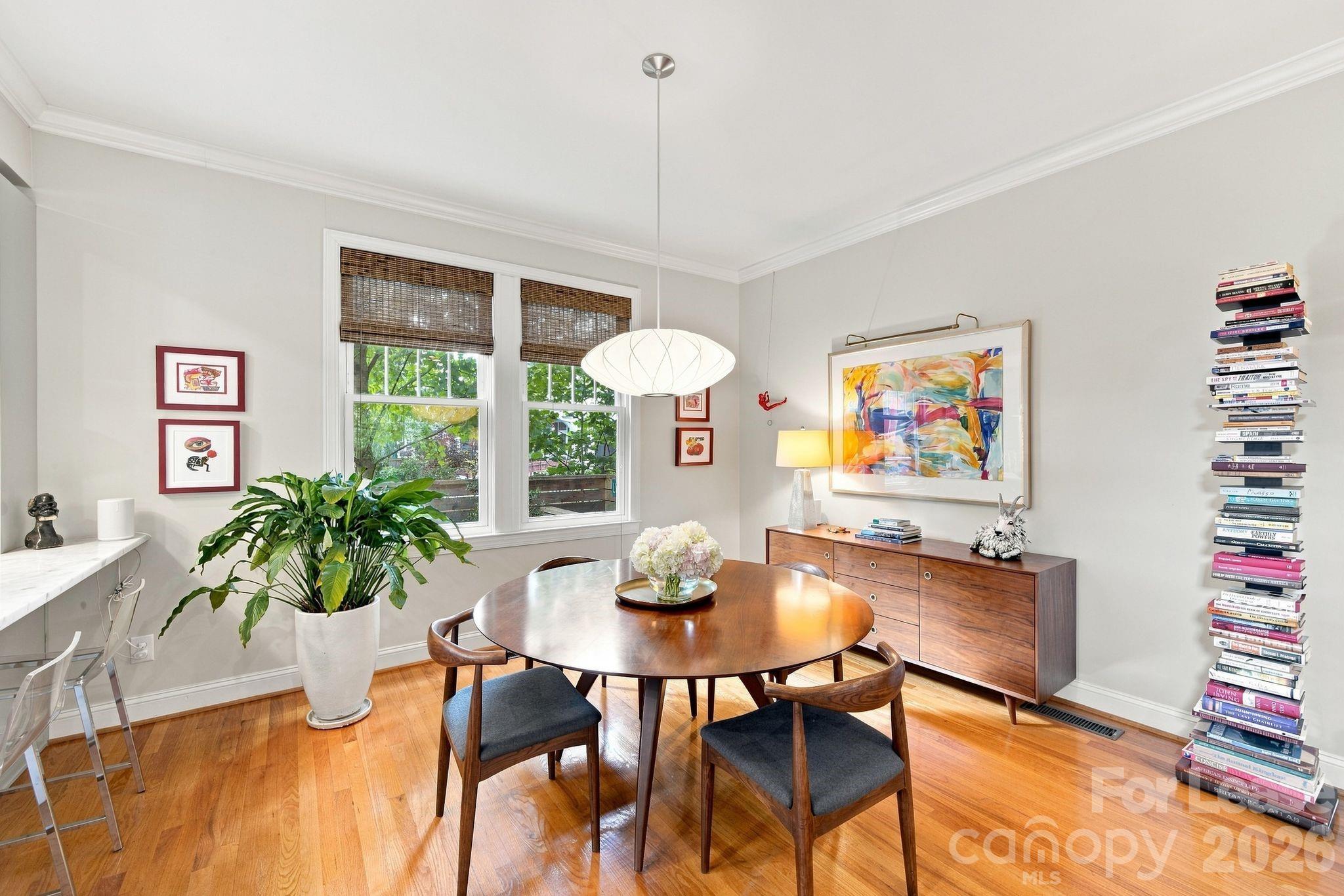 1621 Lyndhurst Avenue Property Photo 11