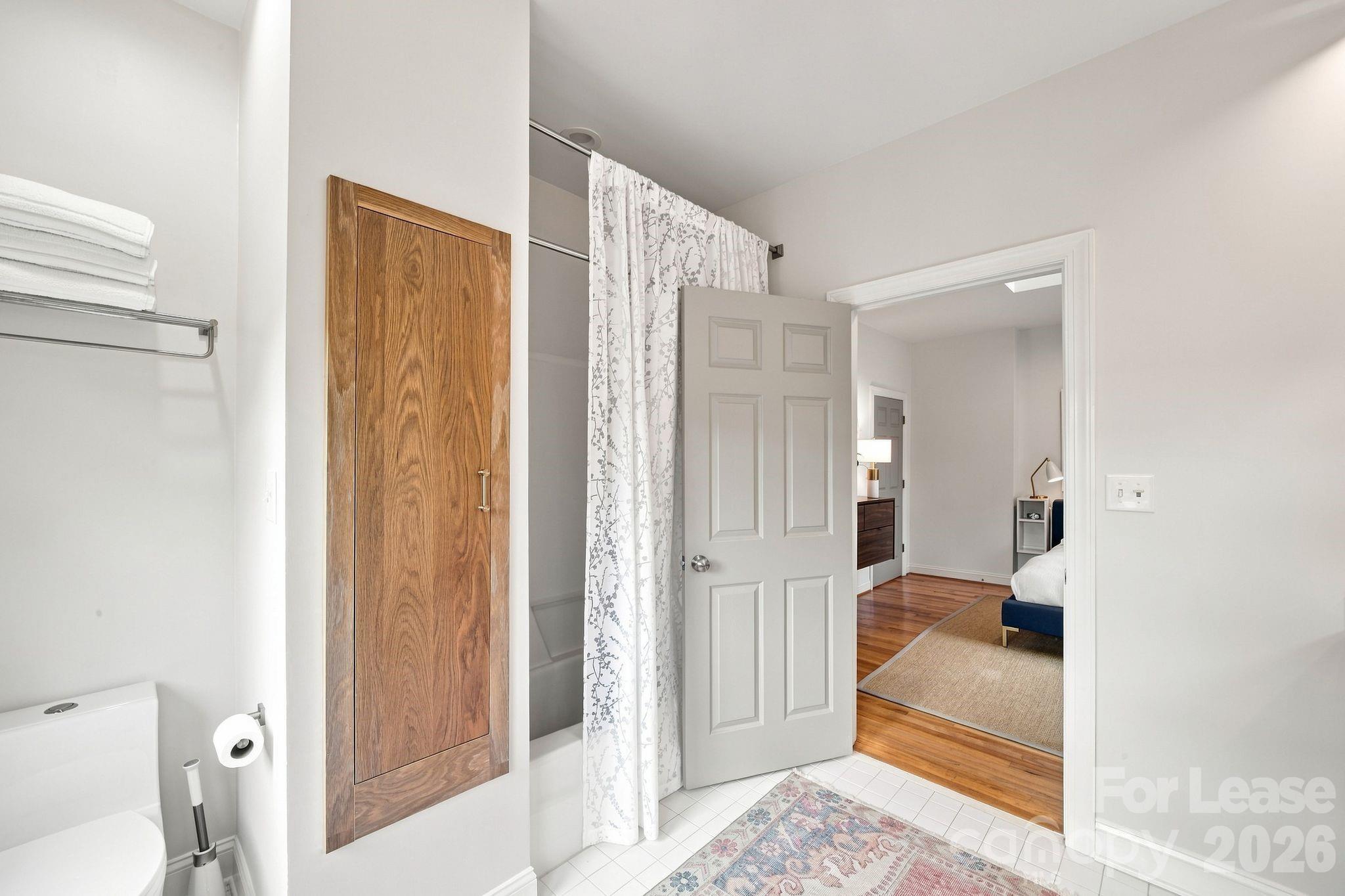 1621 Lyndhurst Avenue Property Photo 19