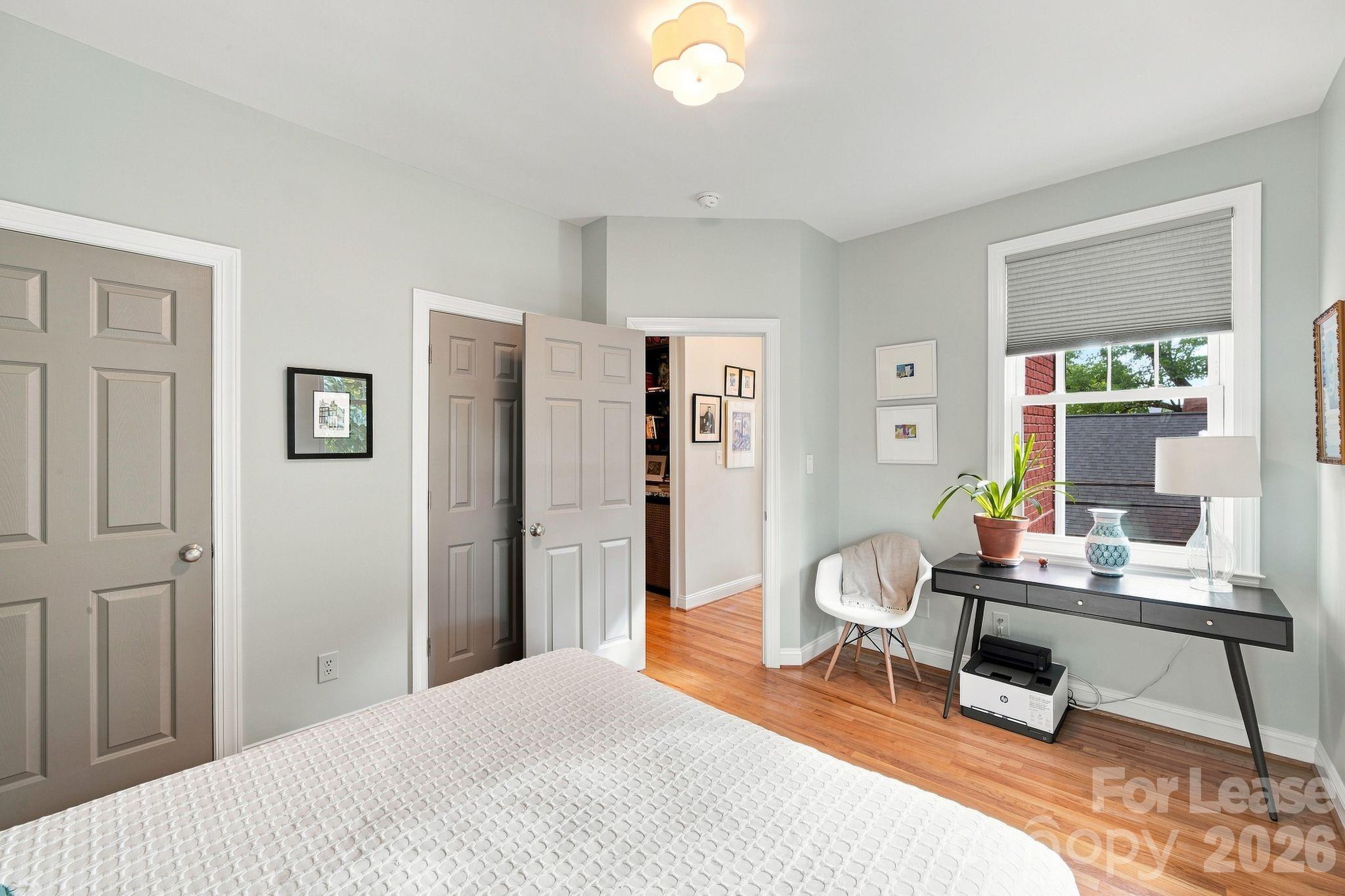 1621 Lyndhurst Avenue Property Photo 23