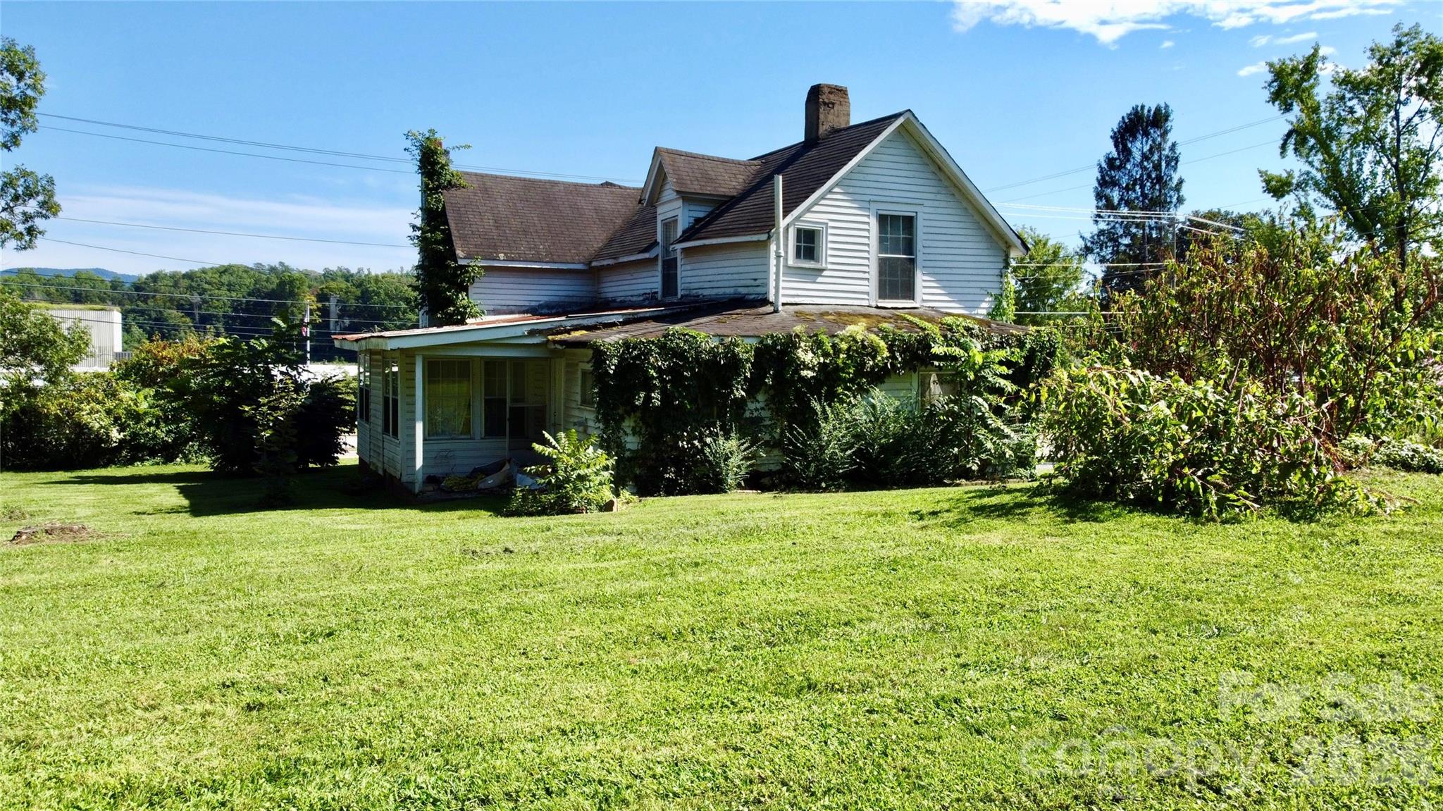 169 E Main Street Property Photo 12