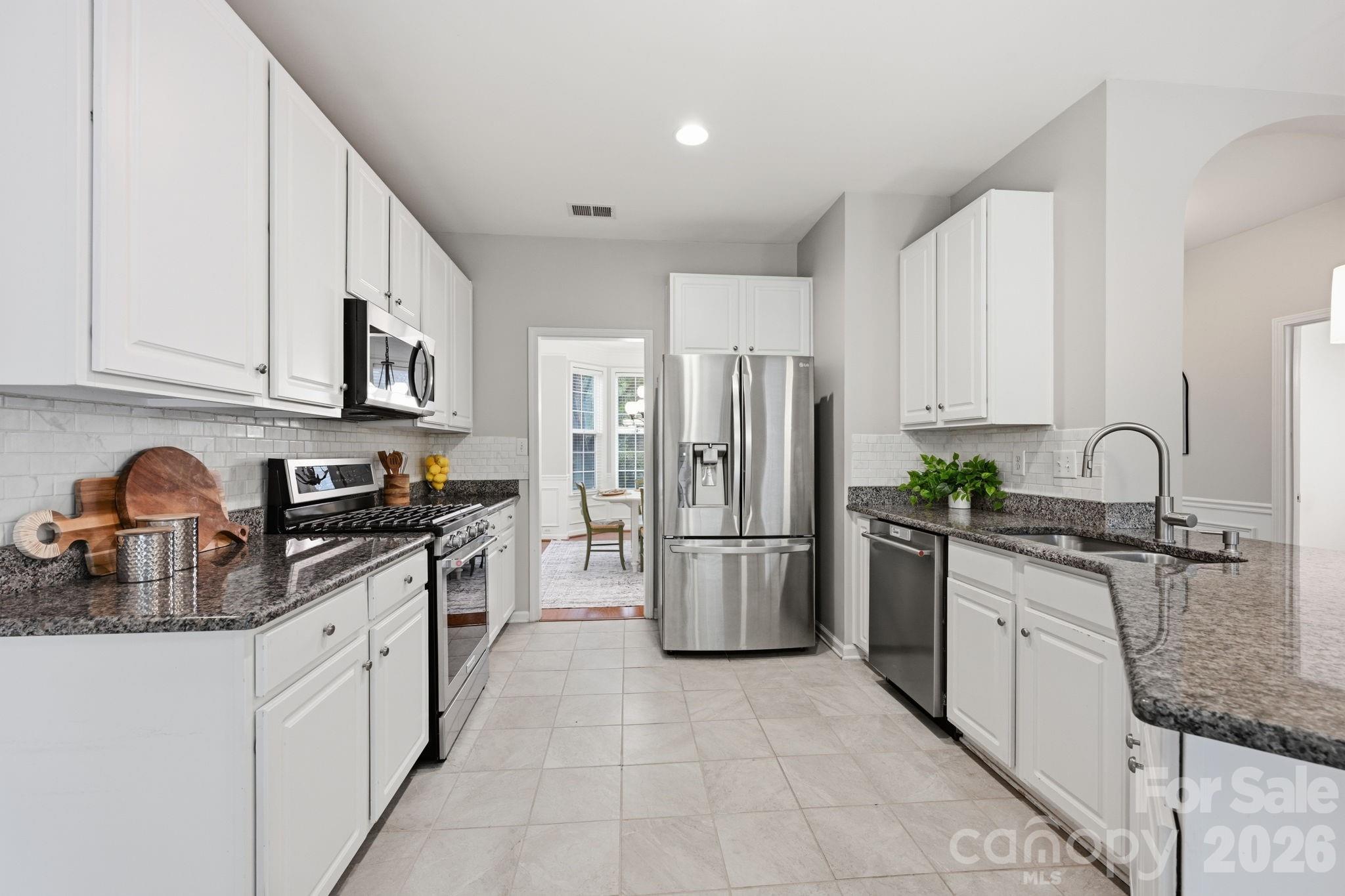 11621 Fox Trot Drive Property Photo 11