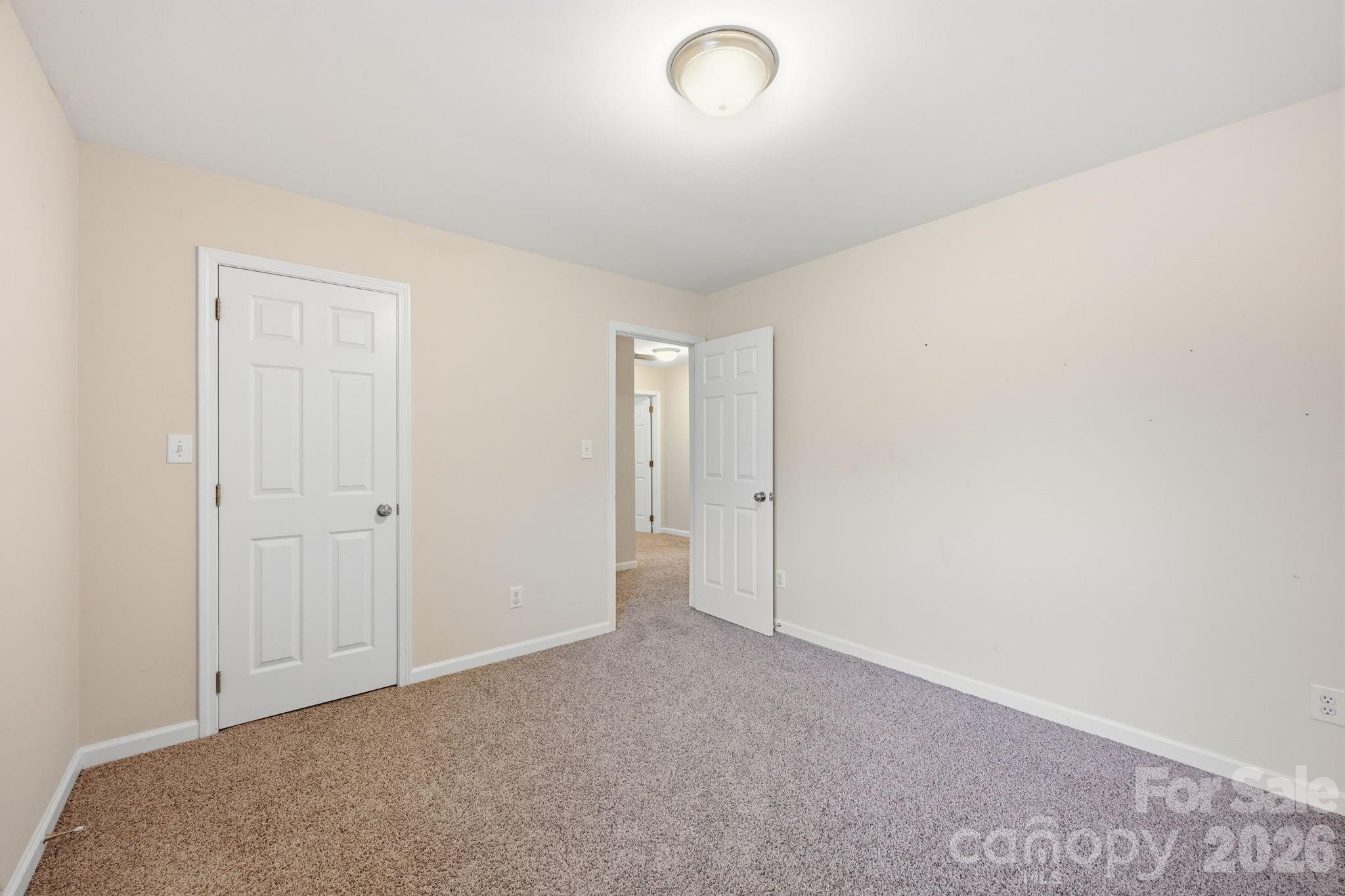 11621 Fox Trot Drive Property Photo 33