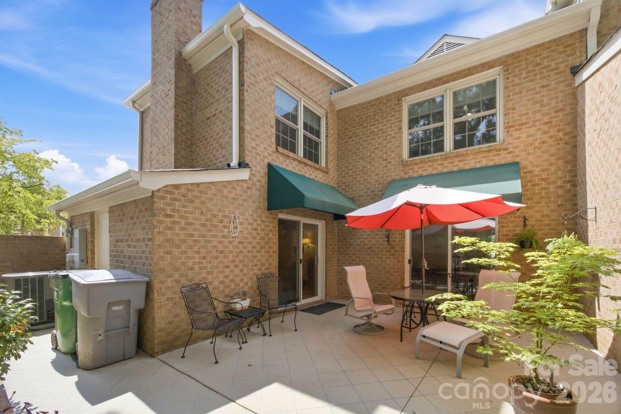 6836 Dumbarton Drive Property Photo 33