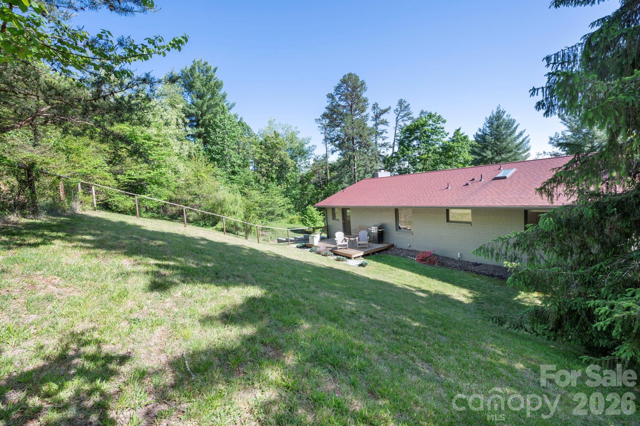 301 Stratford Road Property Photo 33