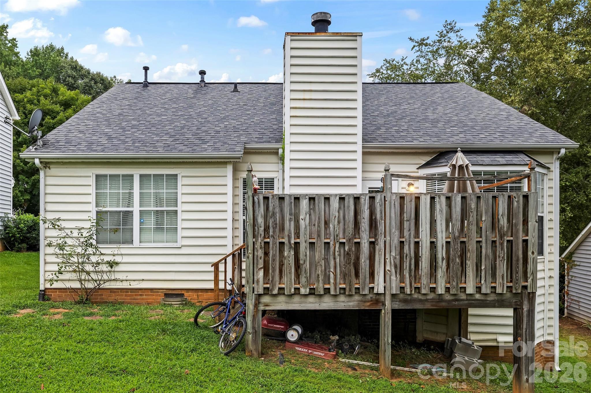 9005 Little Hampton Place Property Photo 21