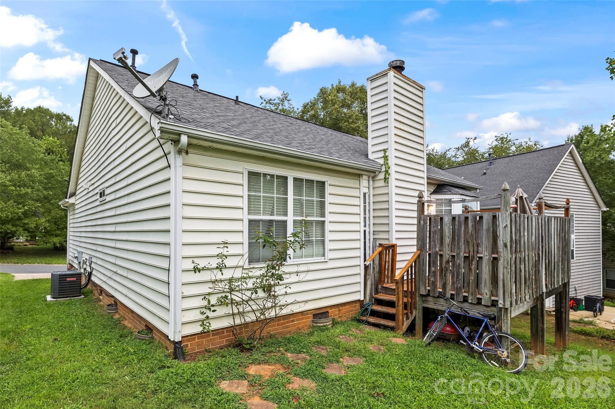 9005 Little Hampton Place Property Photo 22