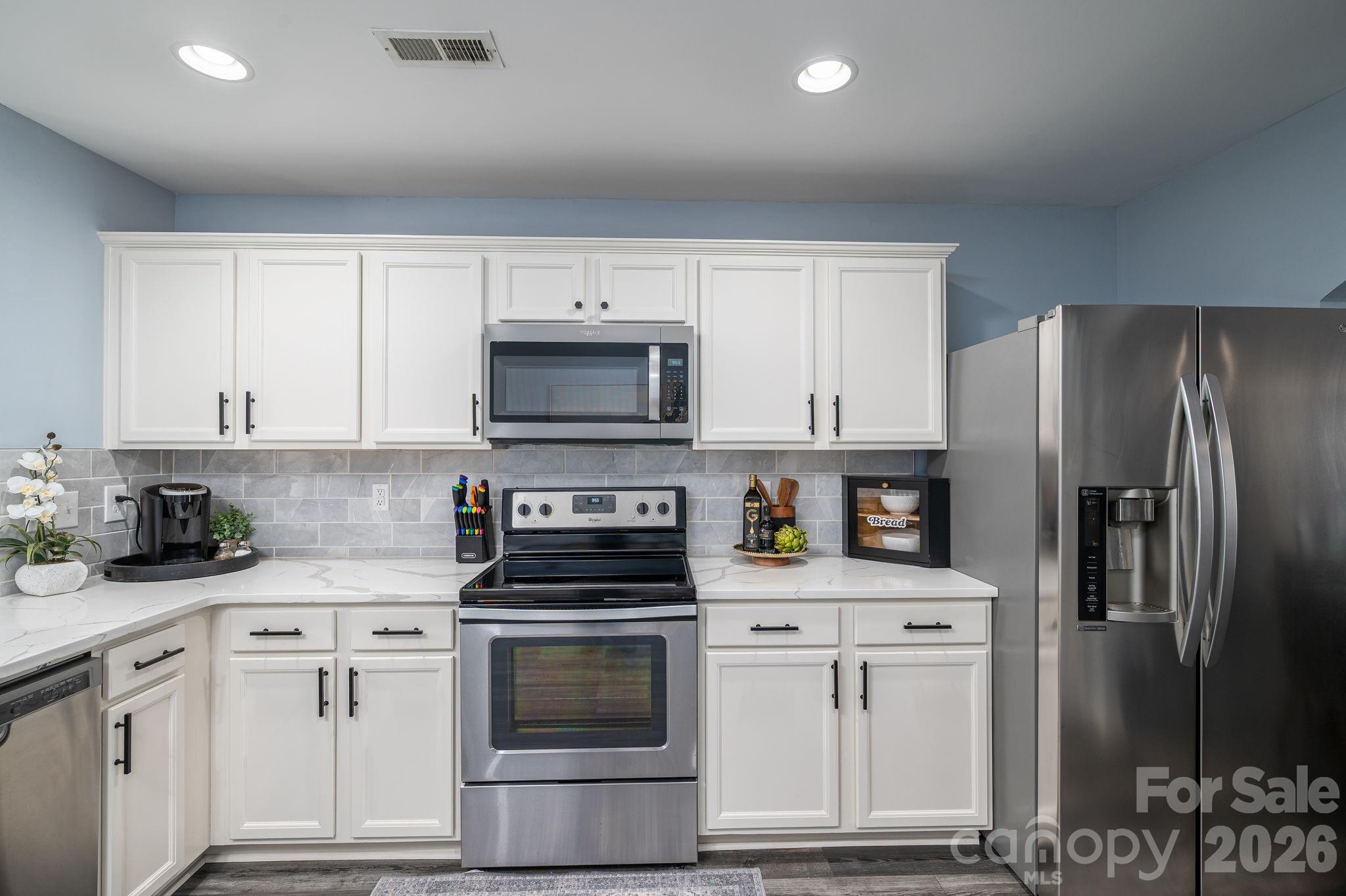 101 Clauser Road Property Photo 15