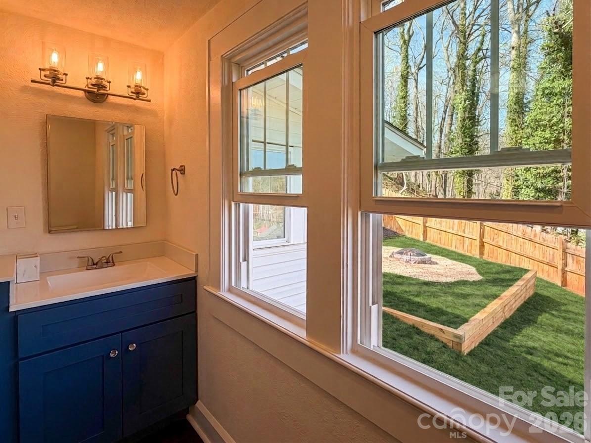 50 Hidden Hill Road Property Photo 21
