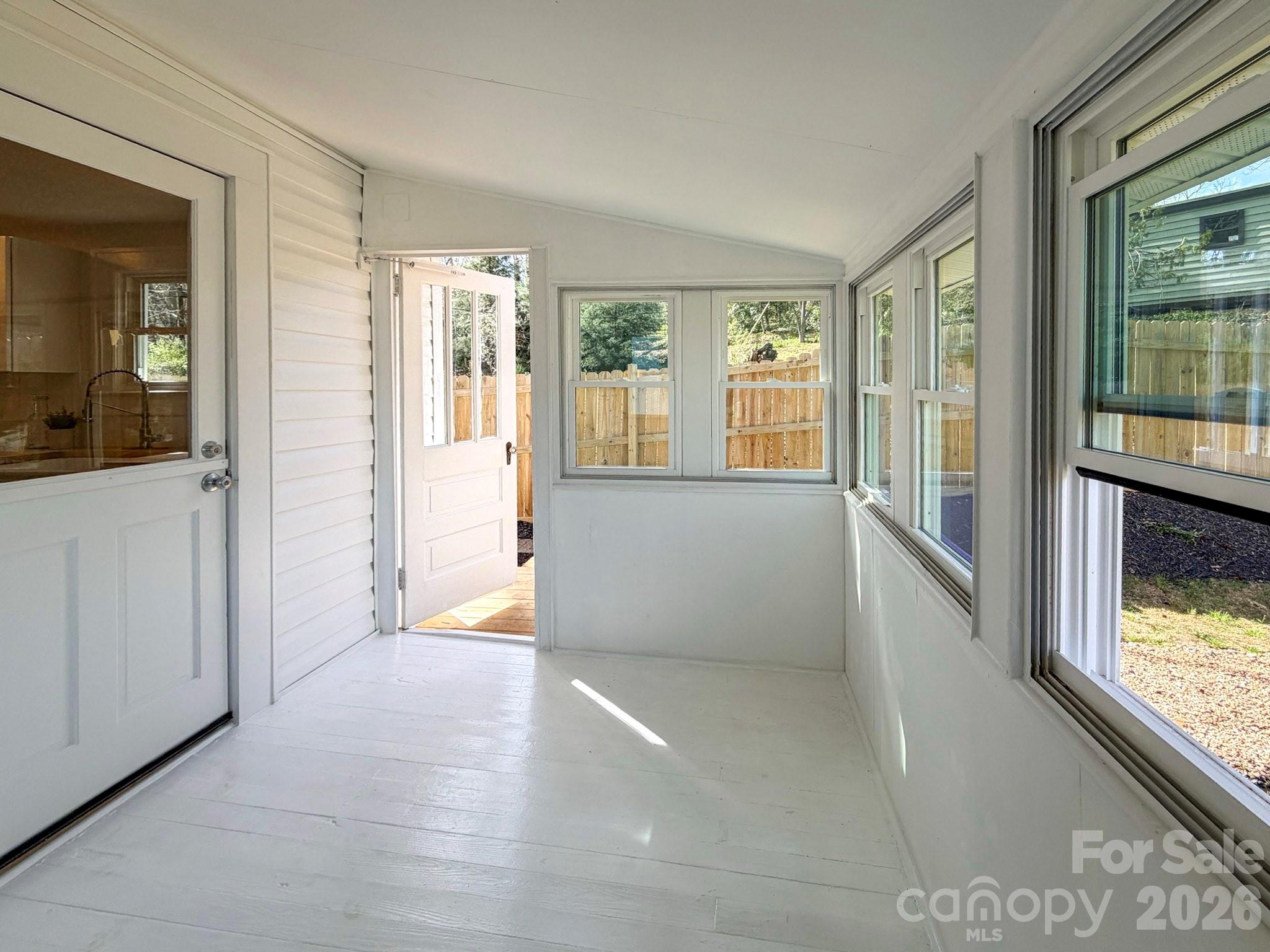 50 Hidden Hill Road Property Photo 22