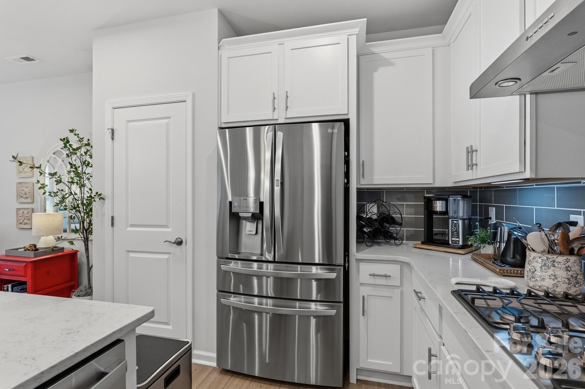 5471 Comiskey Alley Property Photo 14