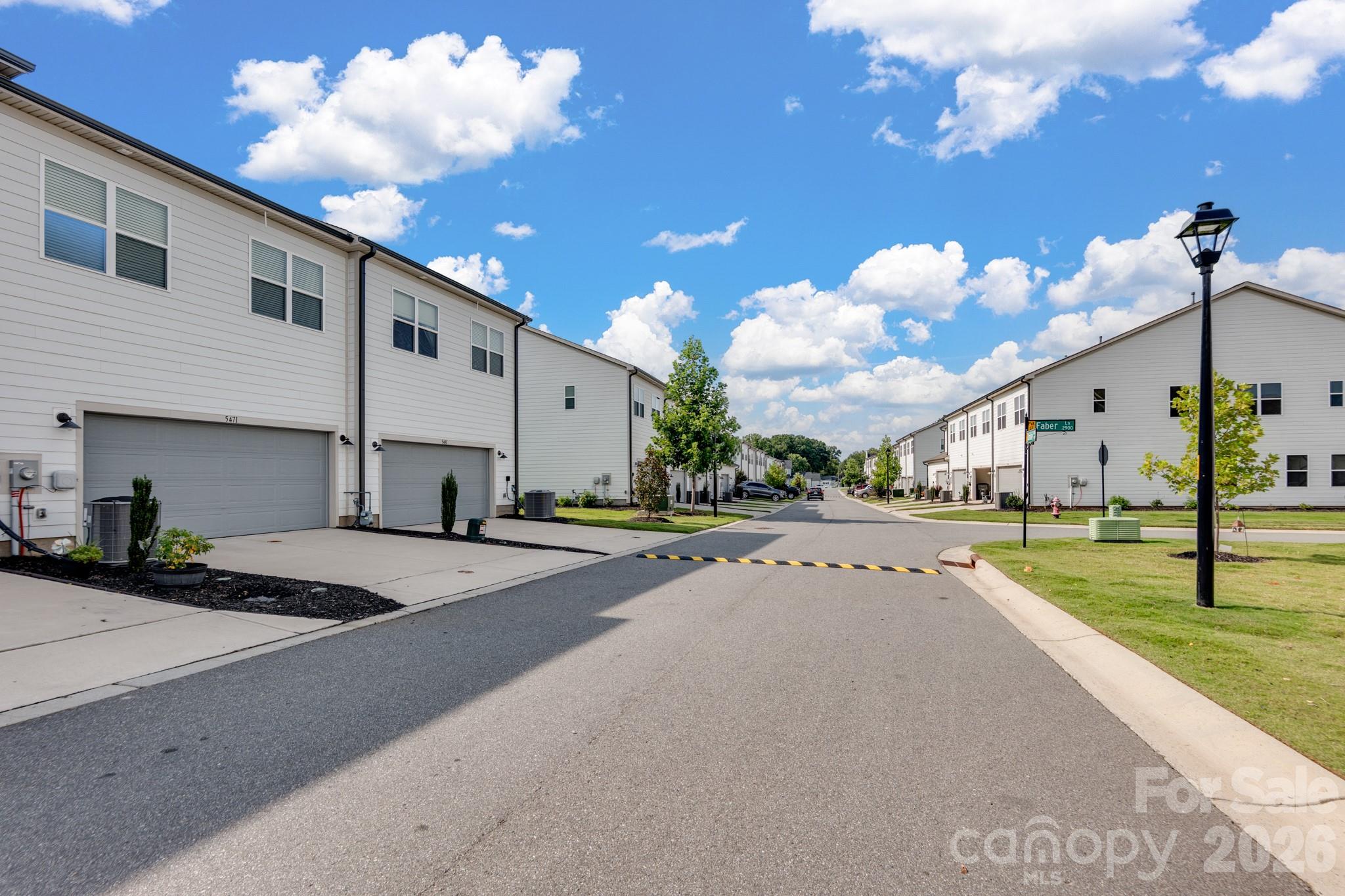 5471 Comiskey Alley Property Photo 28