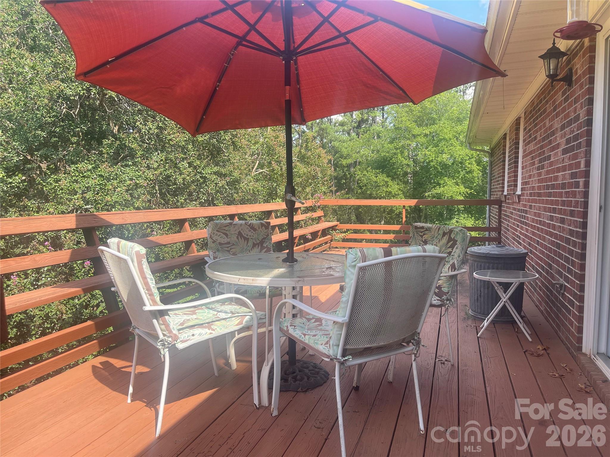 187 River Hills Drive Property Photo 12