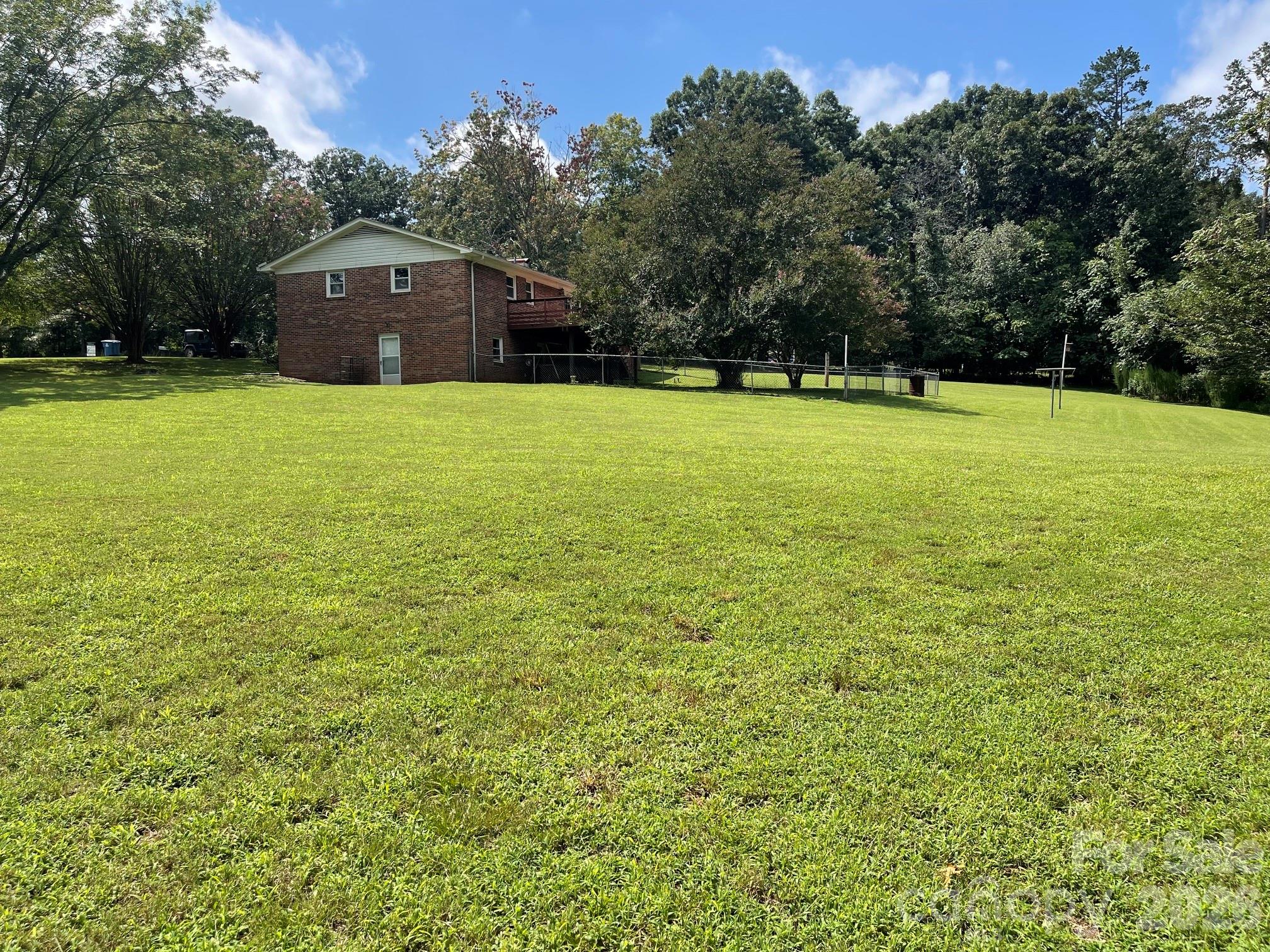 187 River Hills Drive Property Photo 23