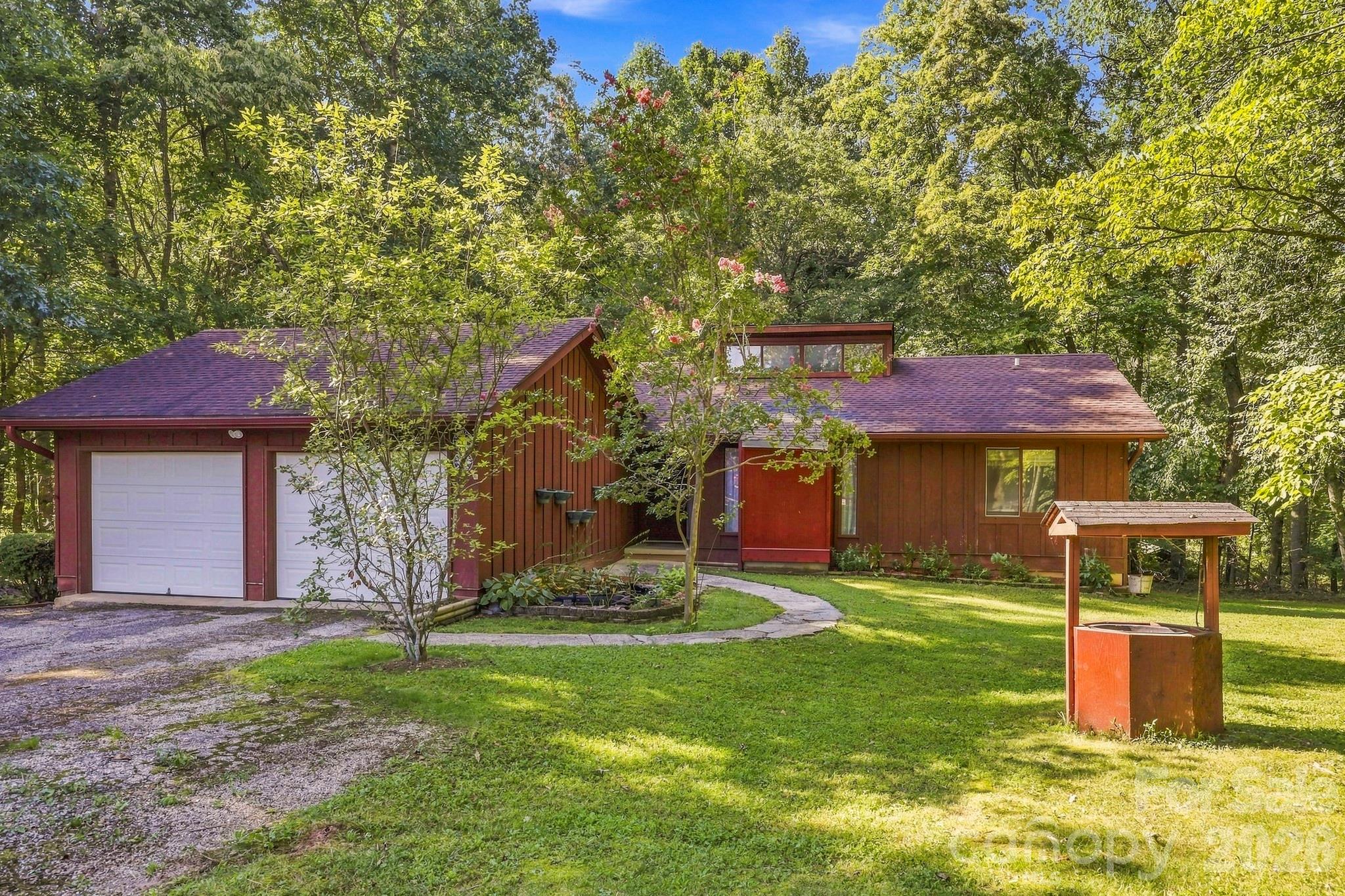 51 Rising Meadow Lane Property Photo 1