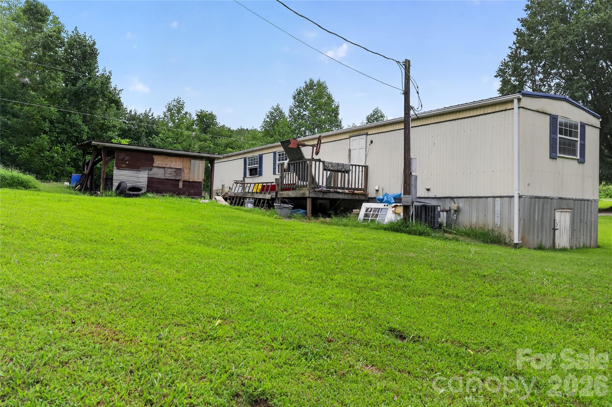 5146 Gross Road Property Photo 3