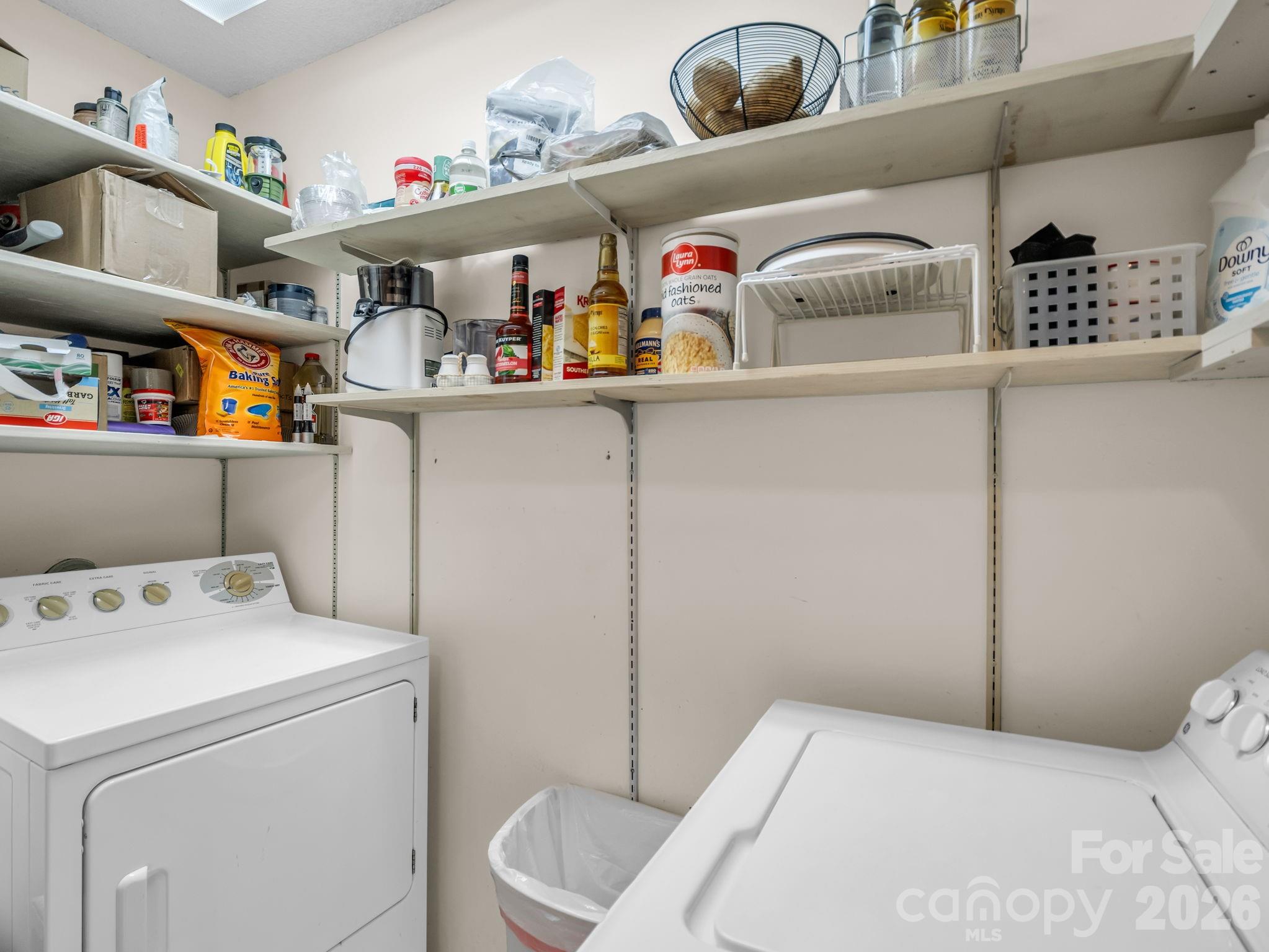 335 Melrose Avenue 111 Property Photo 7