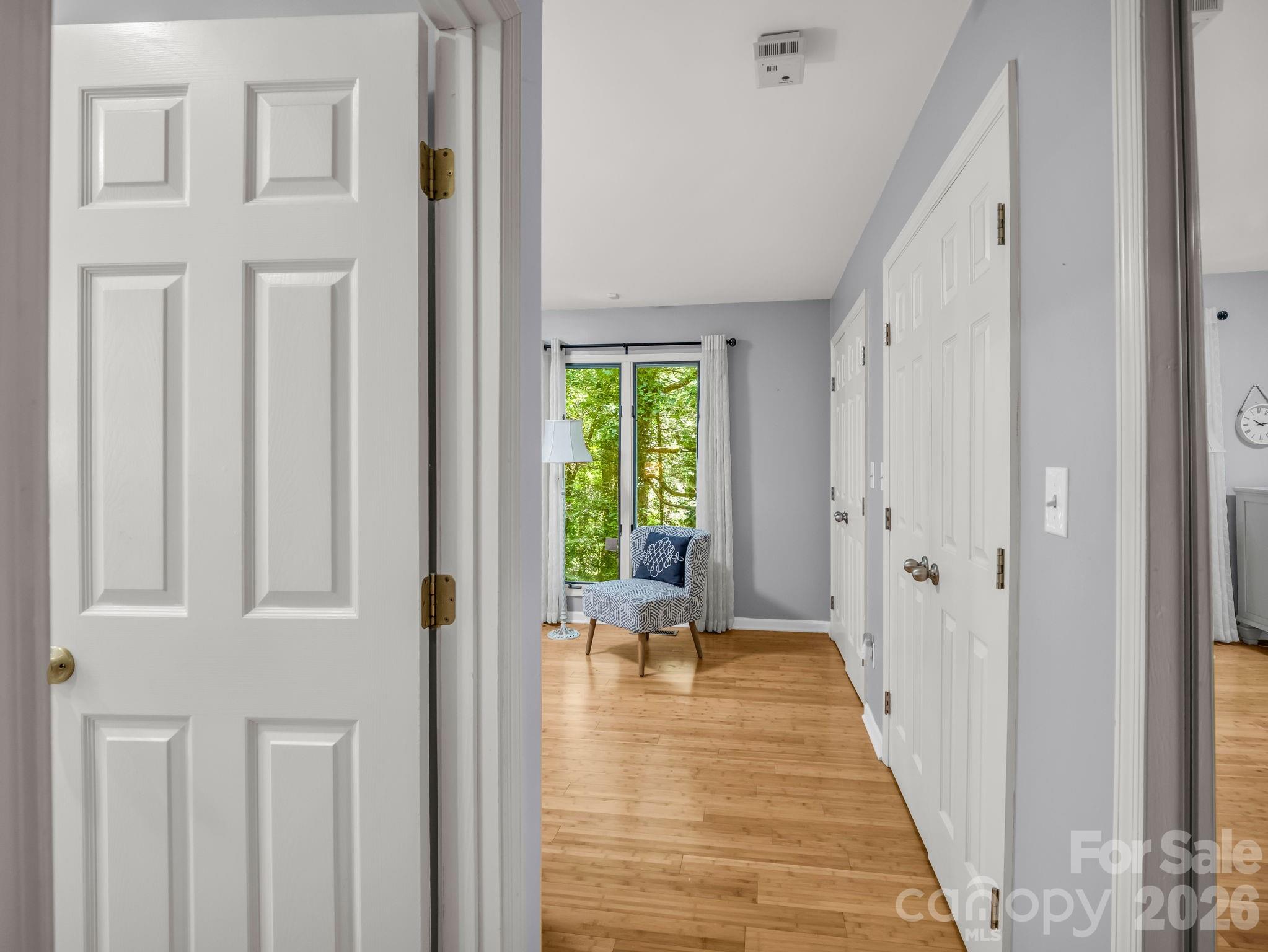 335 Melrose Avenue 111 Property Photo 23