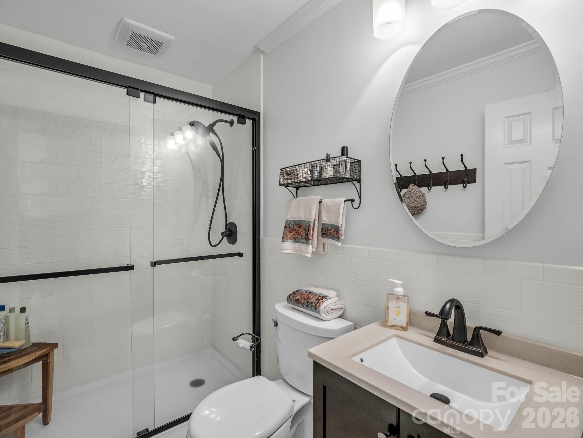 335 Melrose Avenue 111 Property Photo 31