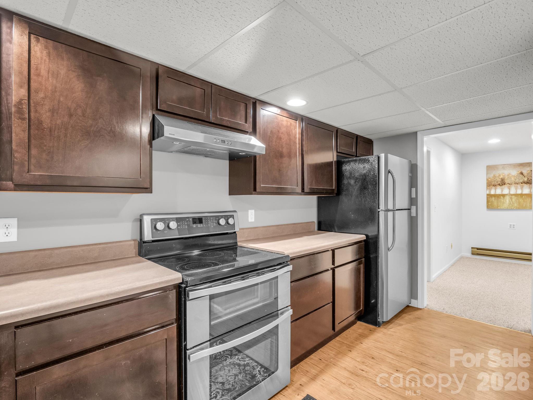 335 Melrose Avenue 111 Property Photo 35
