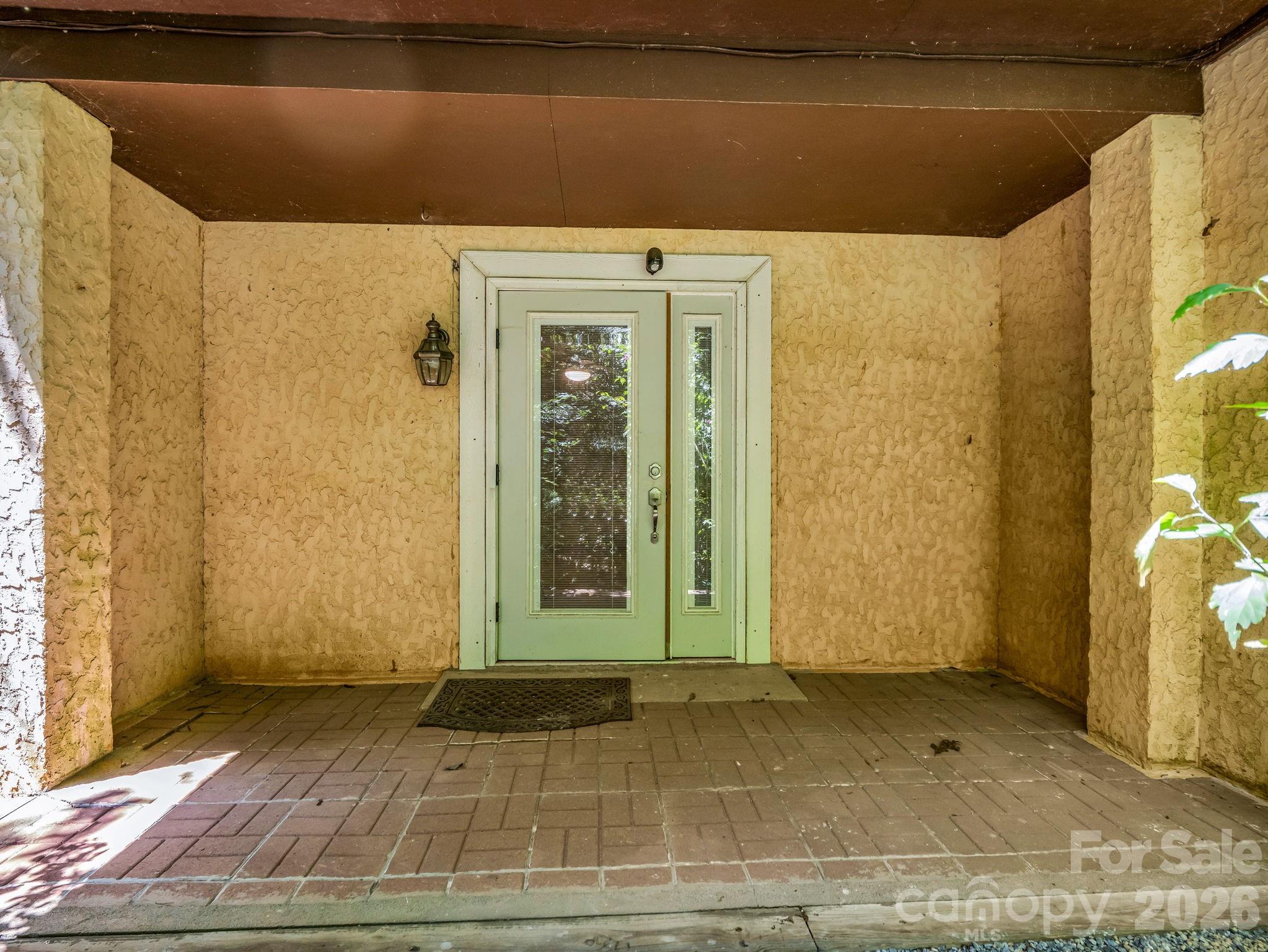 335 Melrose Avenue 111 Property Photo 45