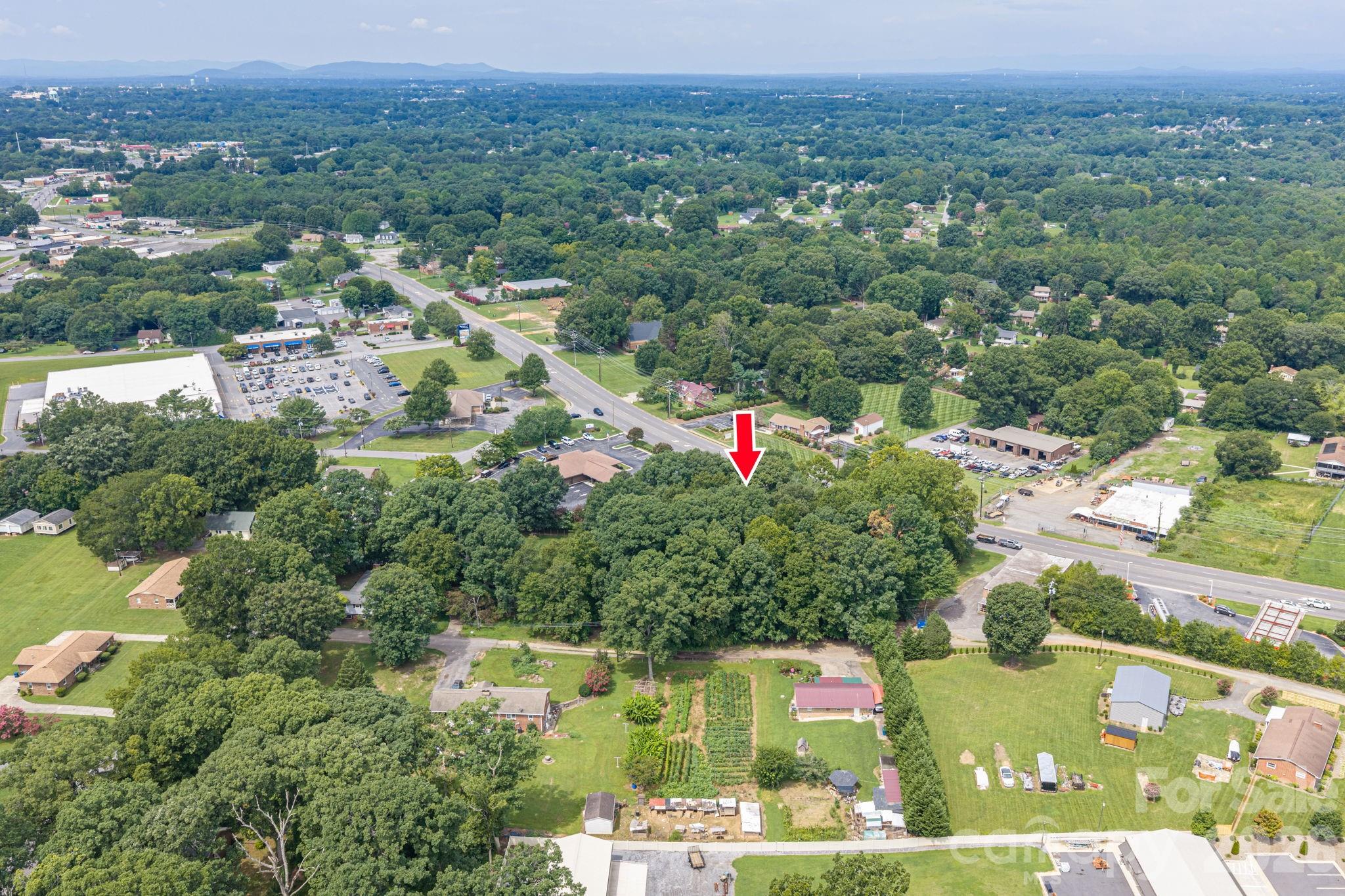 00 Springs Road Property Photo 3