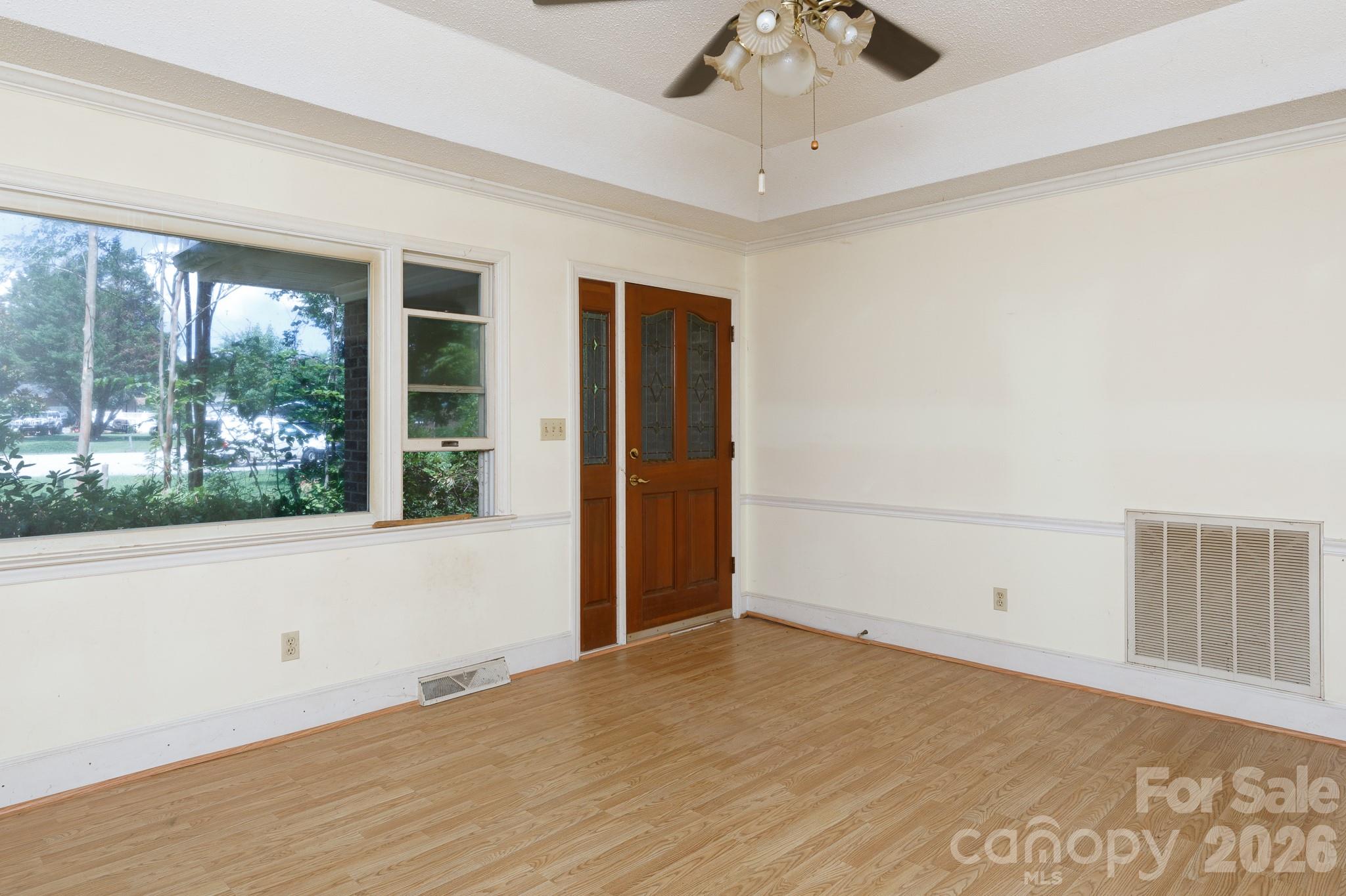 3550 Tree Line Drive Property Photo 6