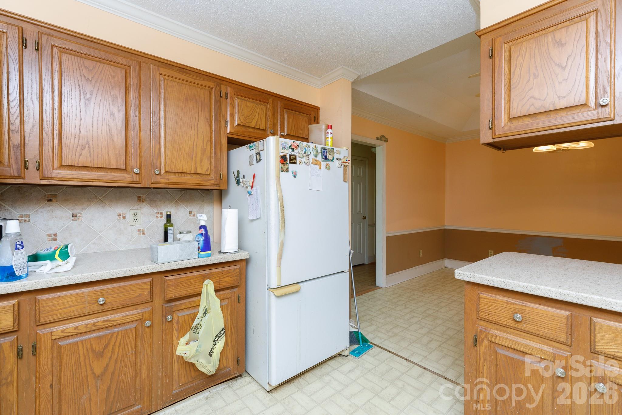 3550 Tree Line Drive Property Photo 11