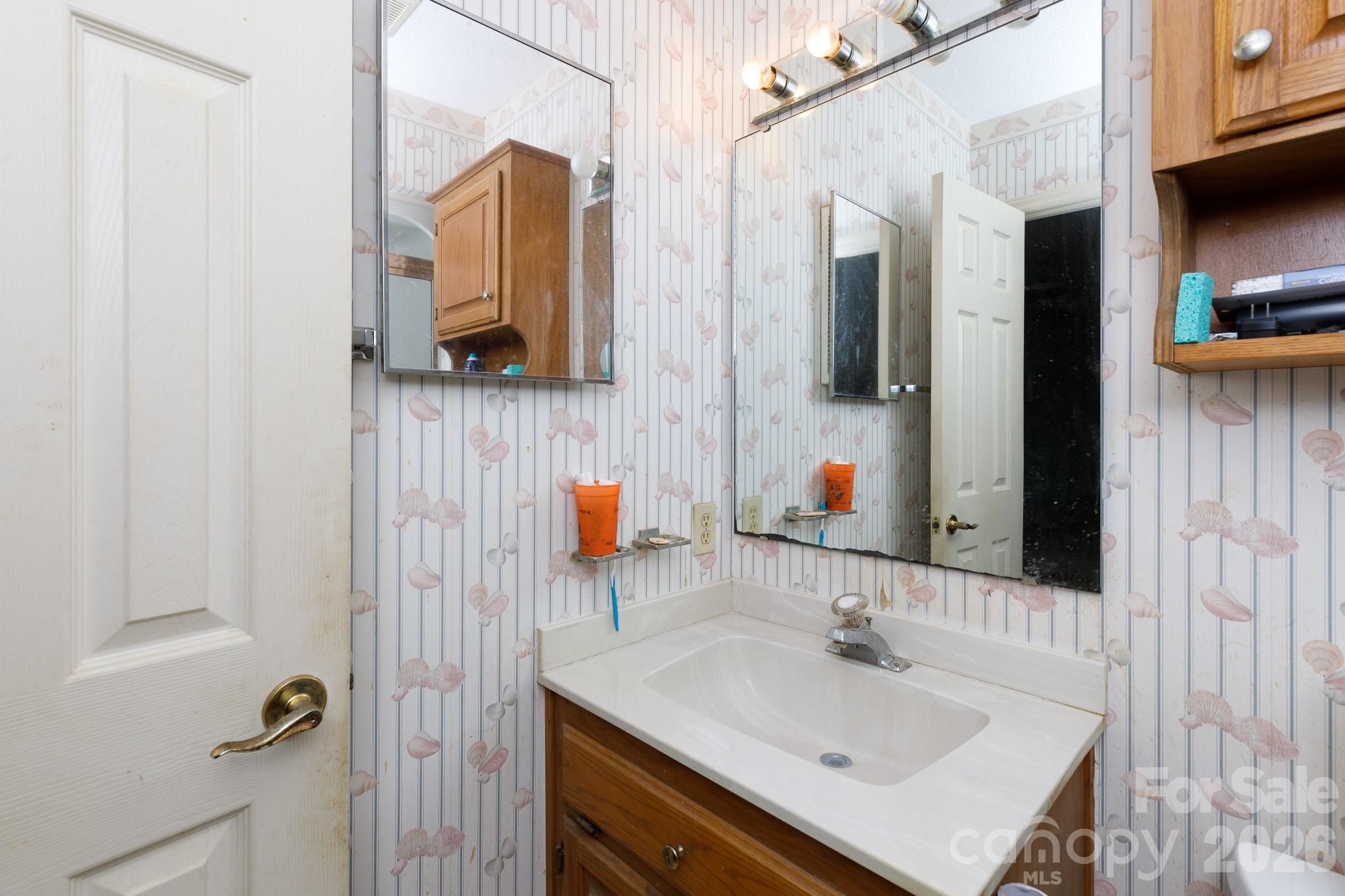 3550 Tree Line Drive Property Photo 18