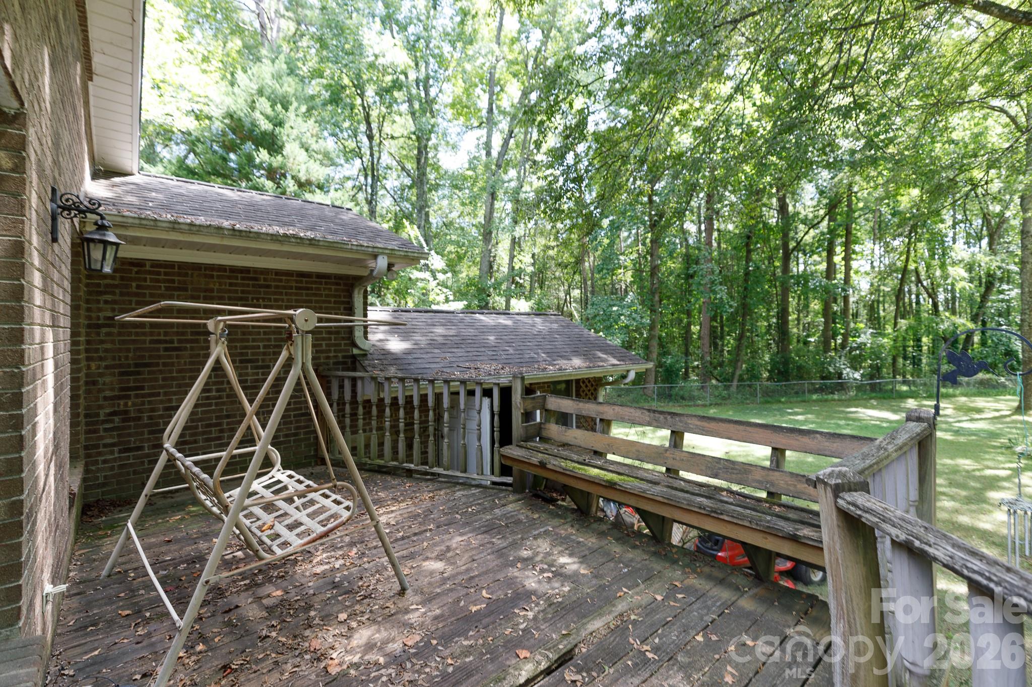 3550 Tree Line Drive Property Photo 25