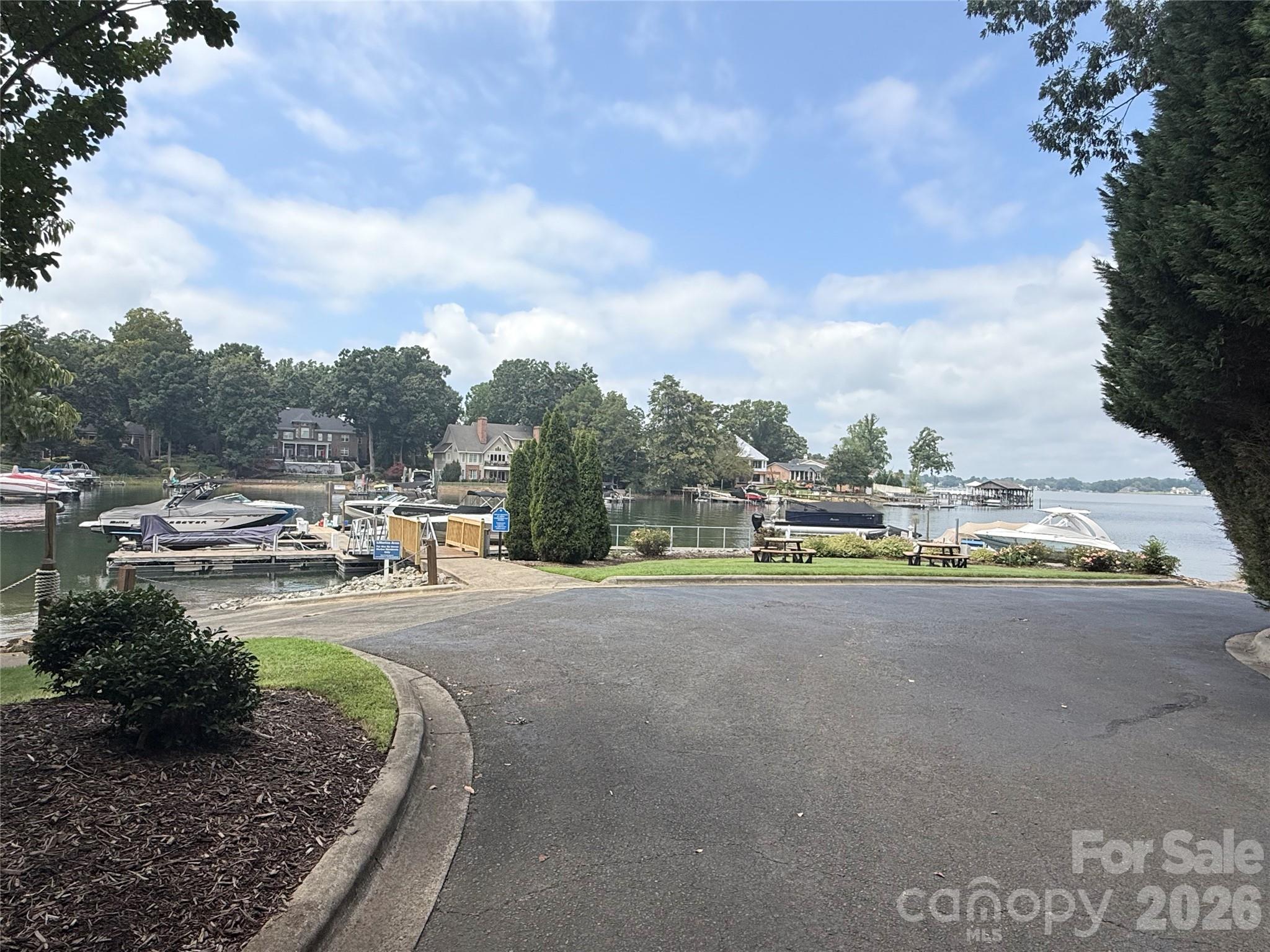 21717 Shoveller Court Property Photo 43