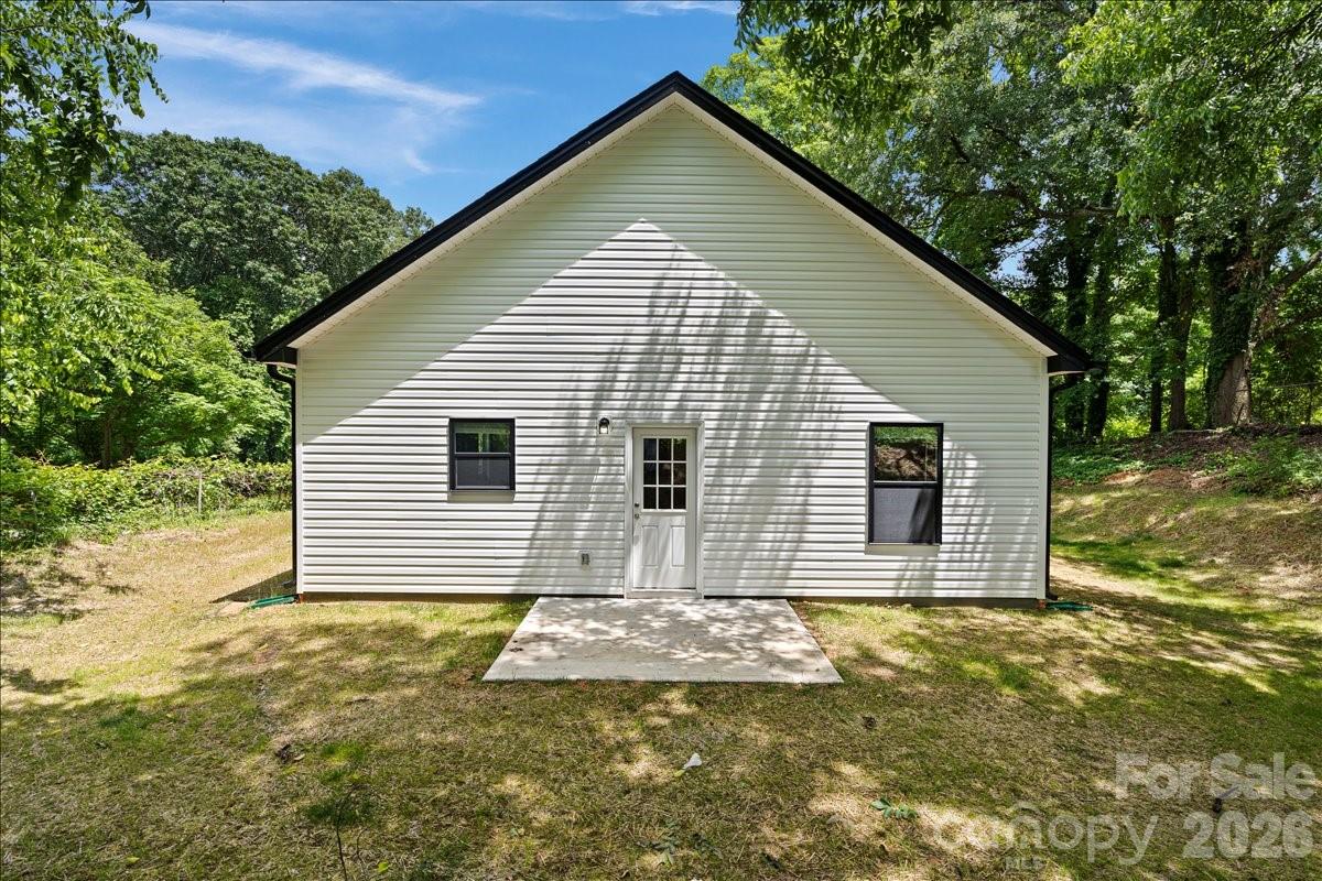 2041 S Pine Drive Property Photo 21
