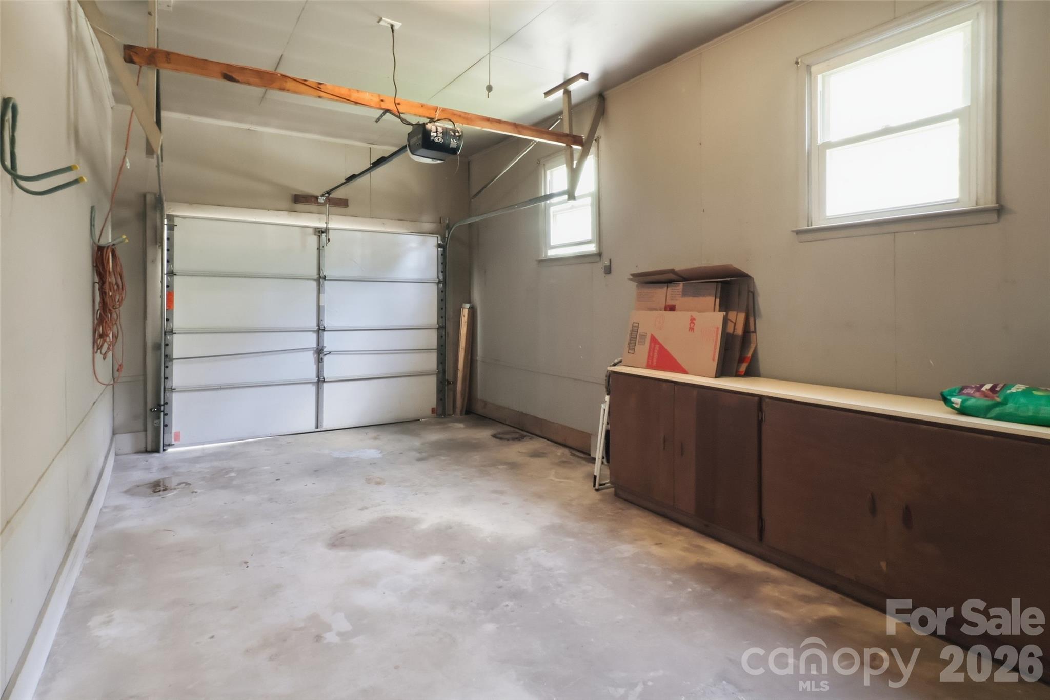 724 Hillcrest Drive Property Photo 34